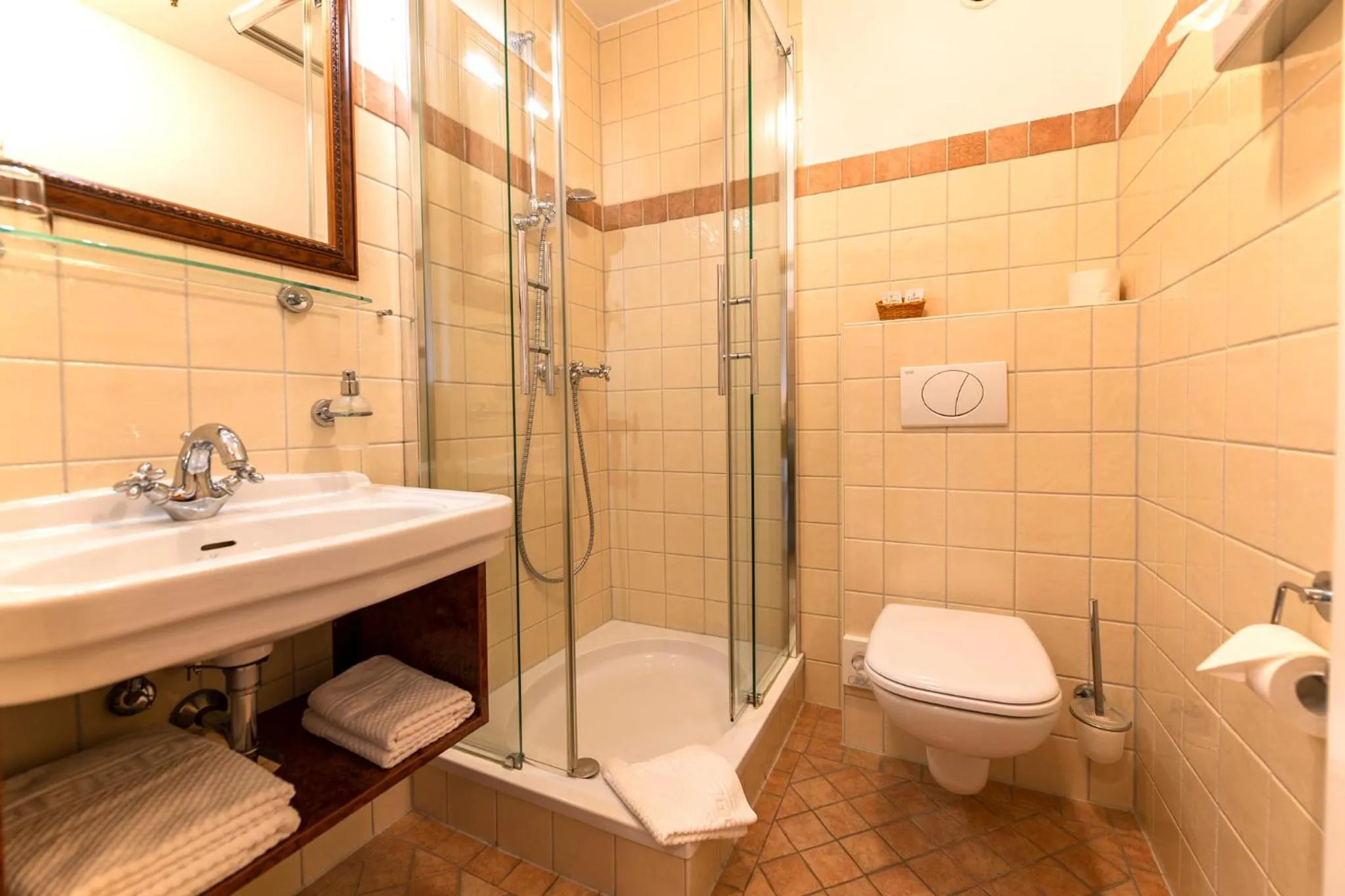 Shower in Landhotel Lindenhof