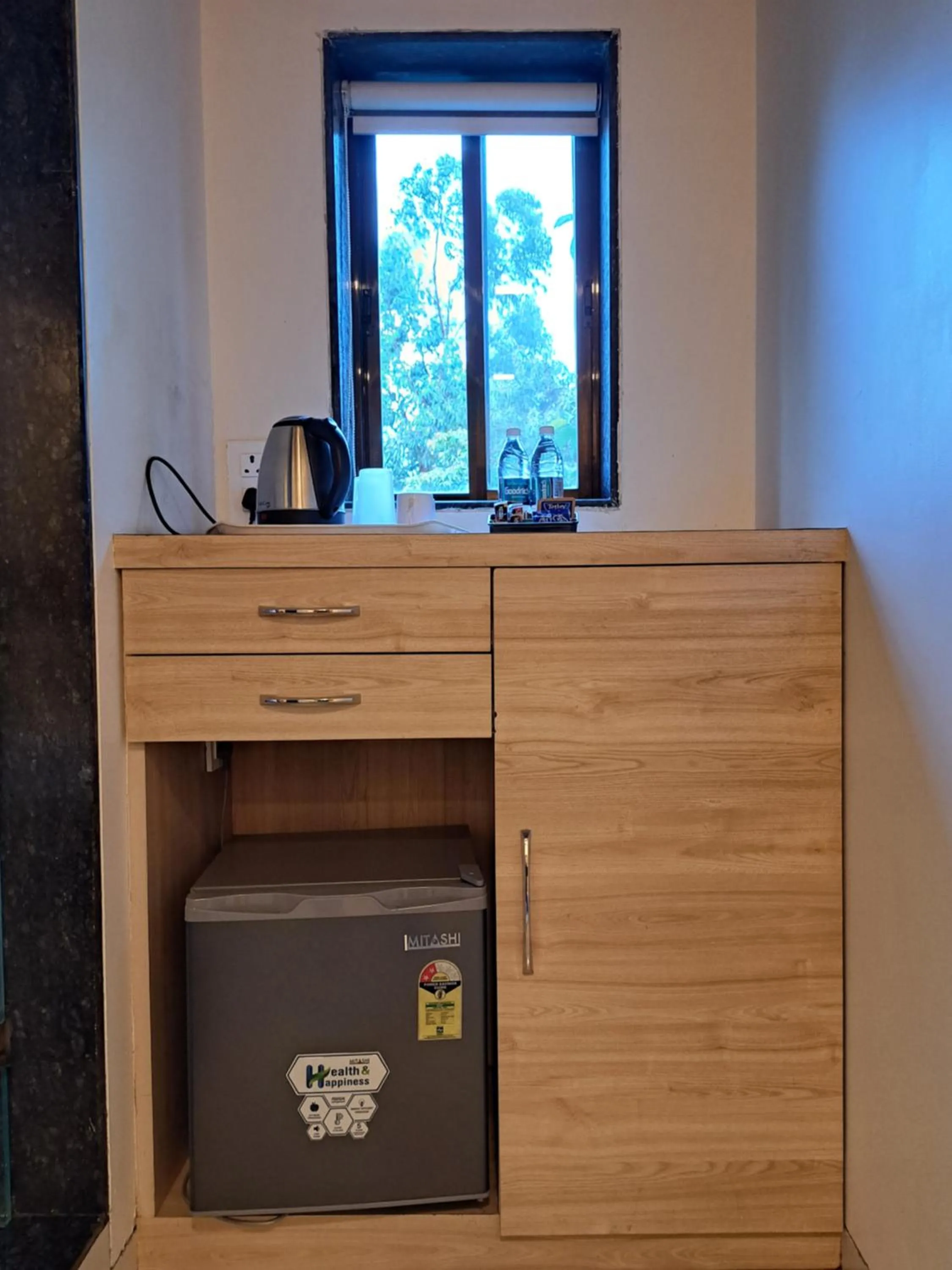 Coffee/tea facilities in ONELLA REGENCY