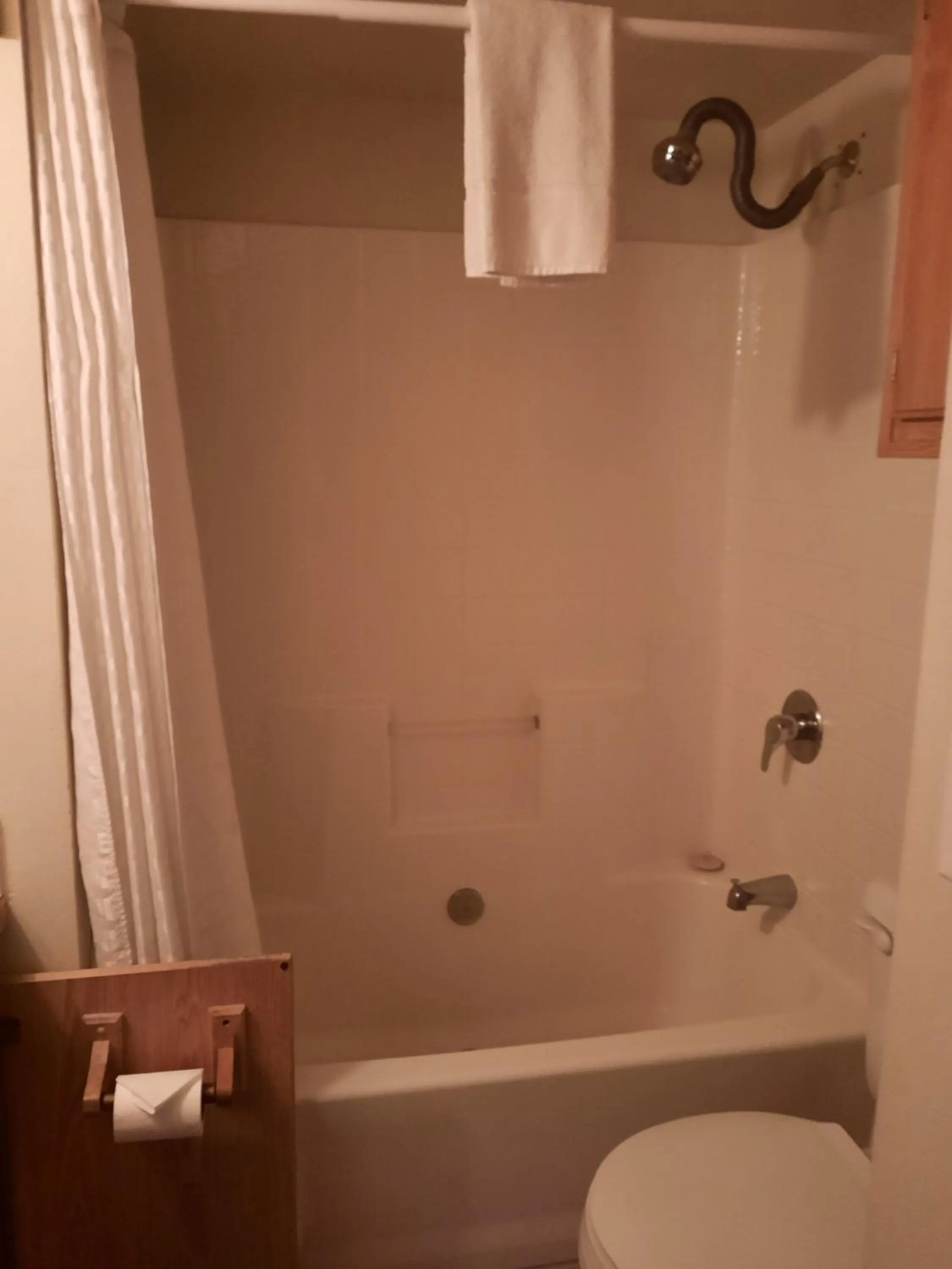 Willamette Pass Inn & Chalets