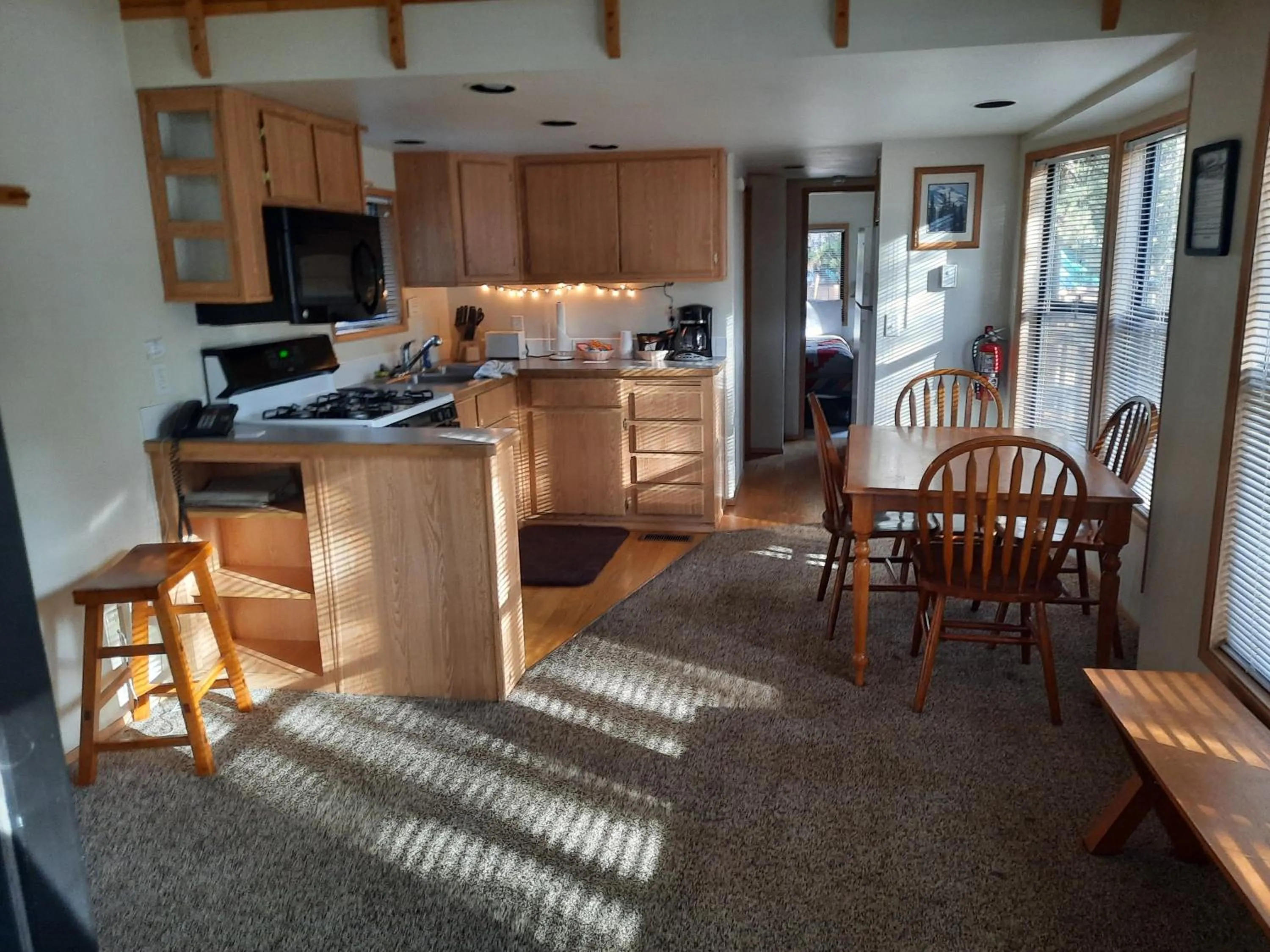 Willamette Pass Inn & Chalets