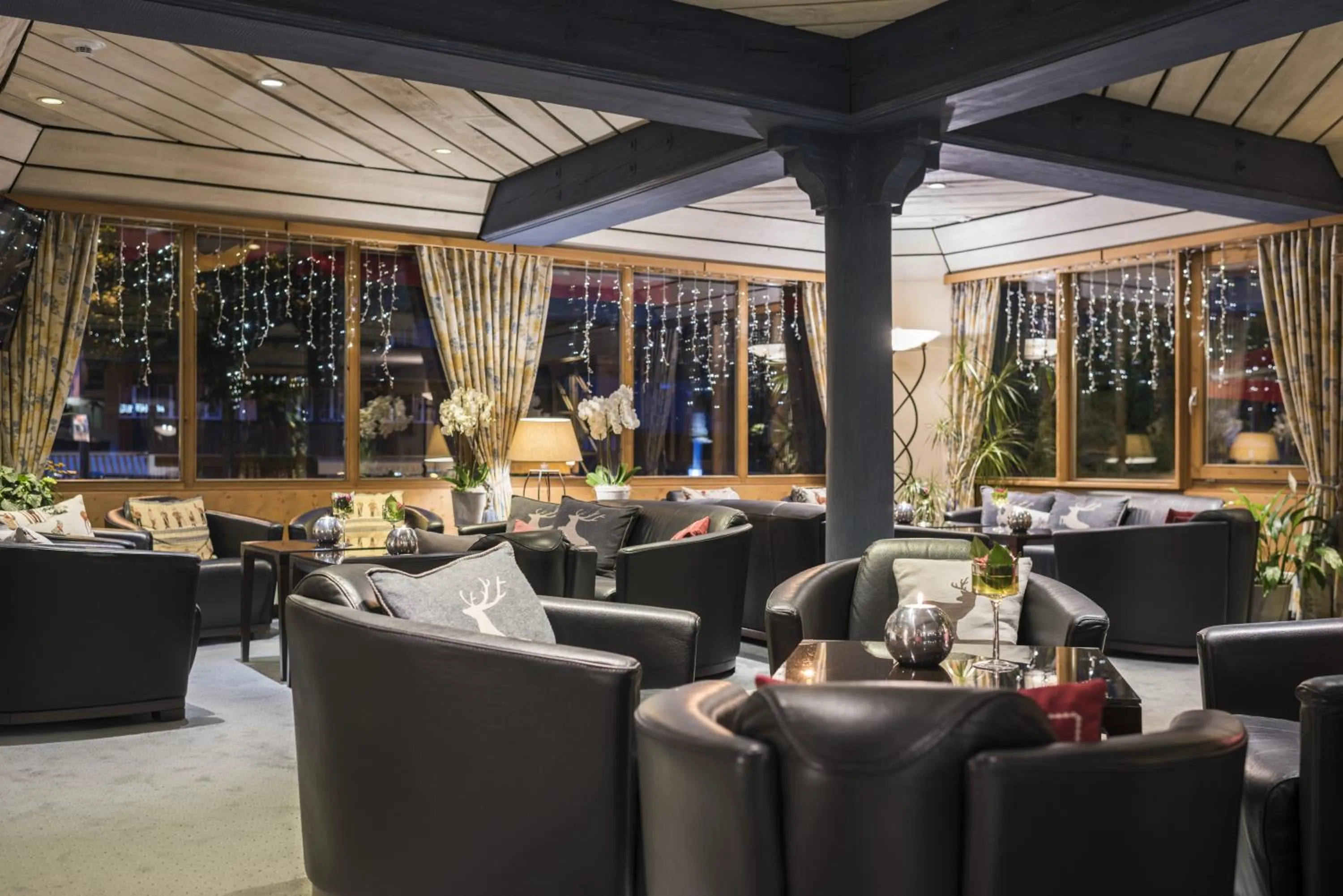 Communal lounge/ TV room in Hotel Kreuz Lenk