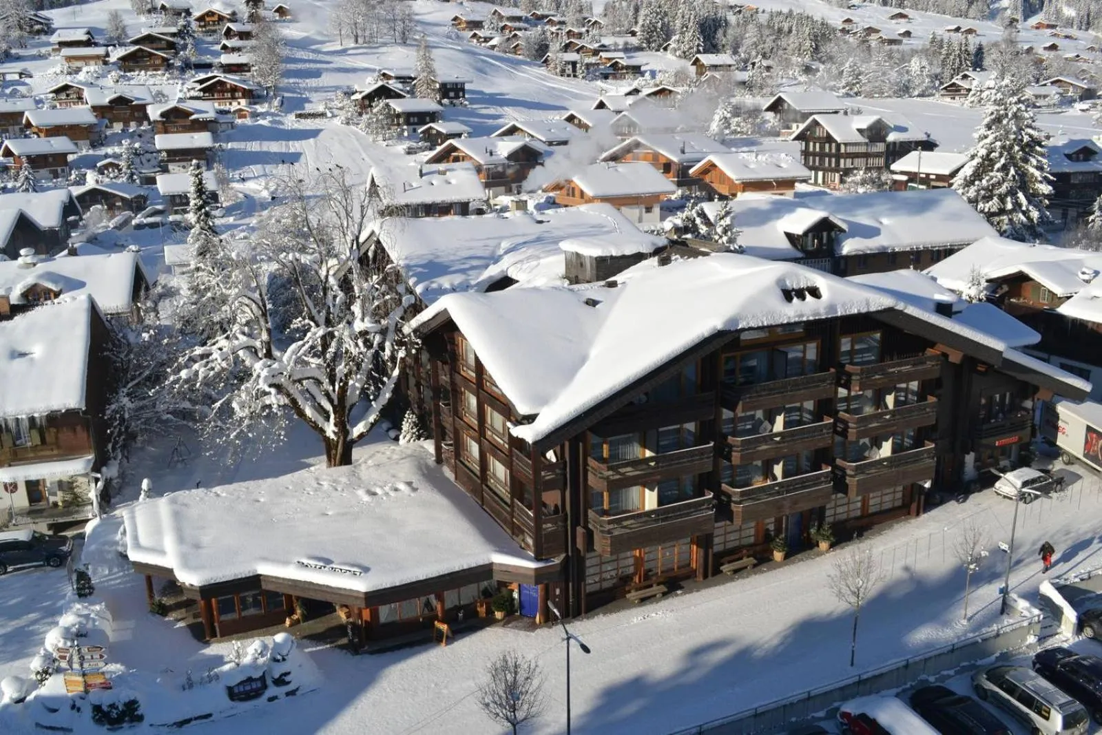 Property building in Hotel Kreuz Lenk