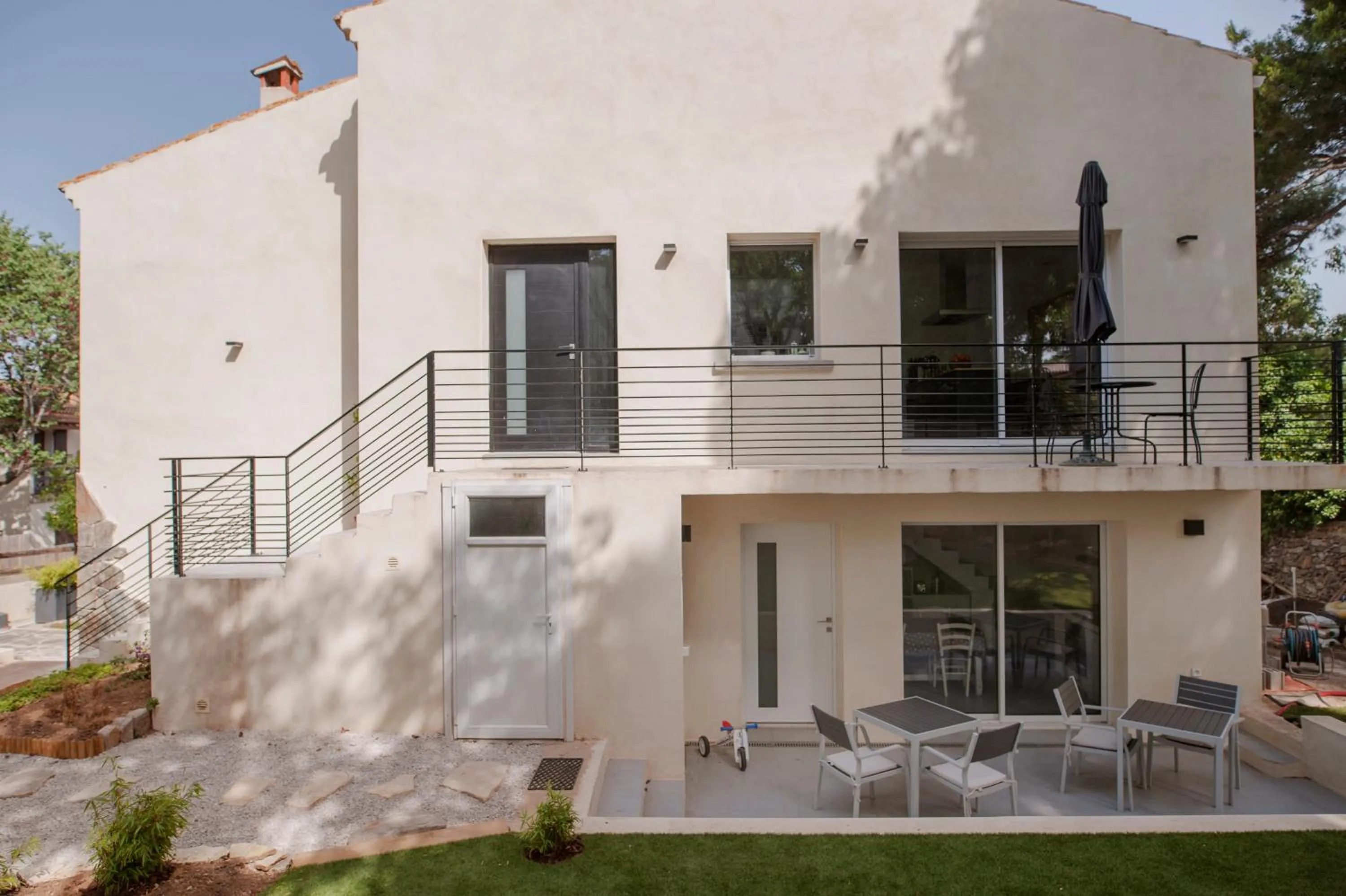 Facade/entrance in Le Solaret Famille
