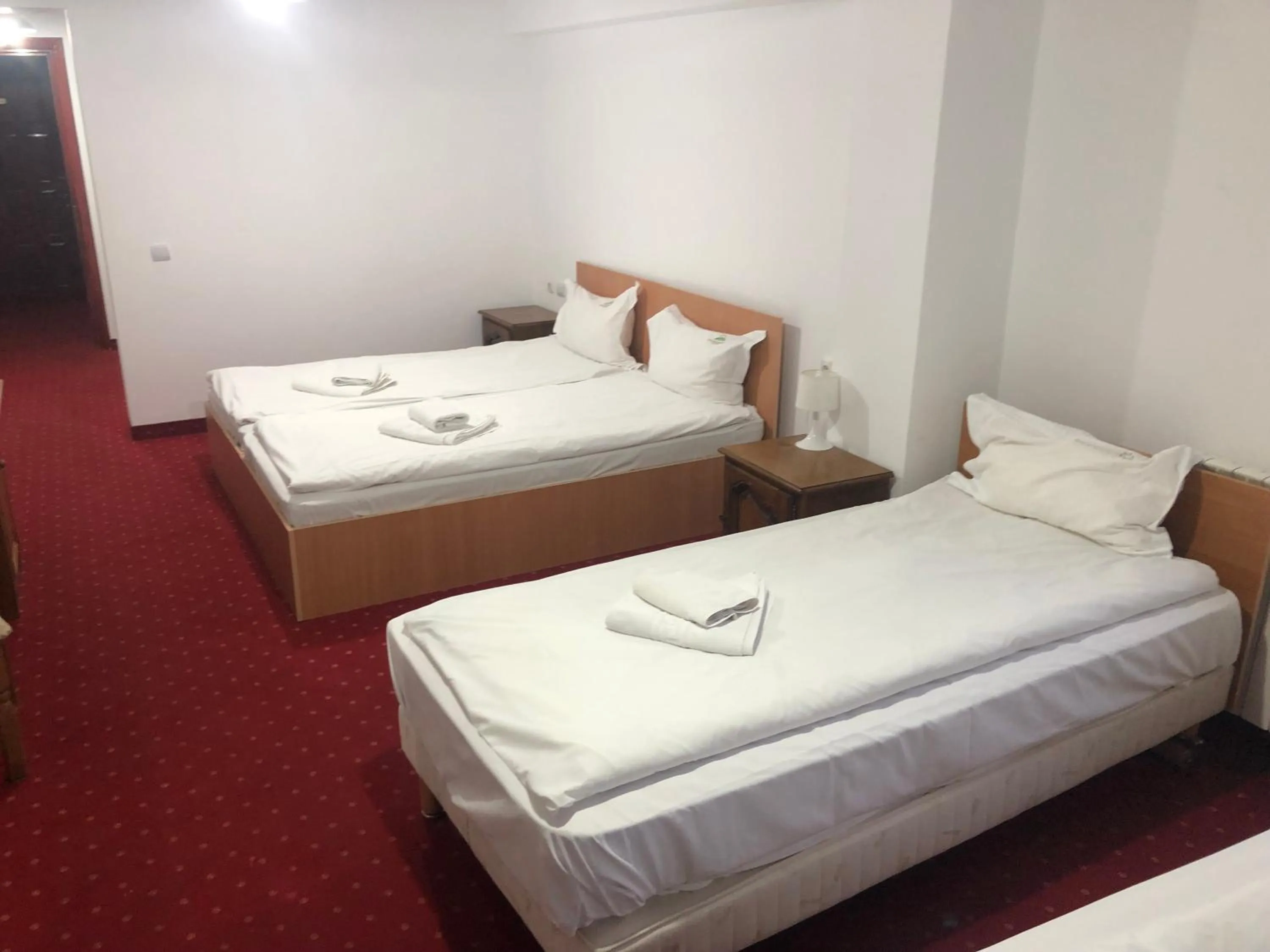 Bed in Mountain Breeze