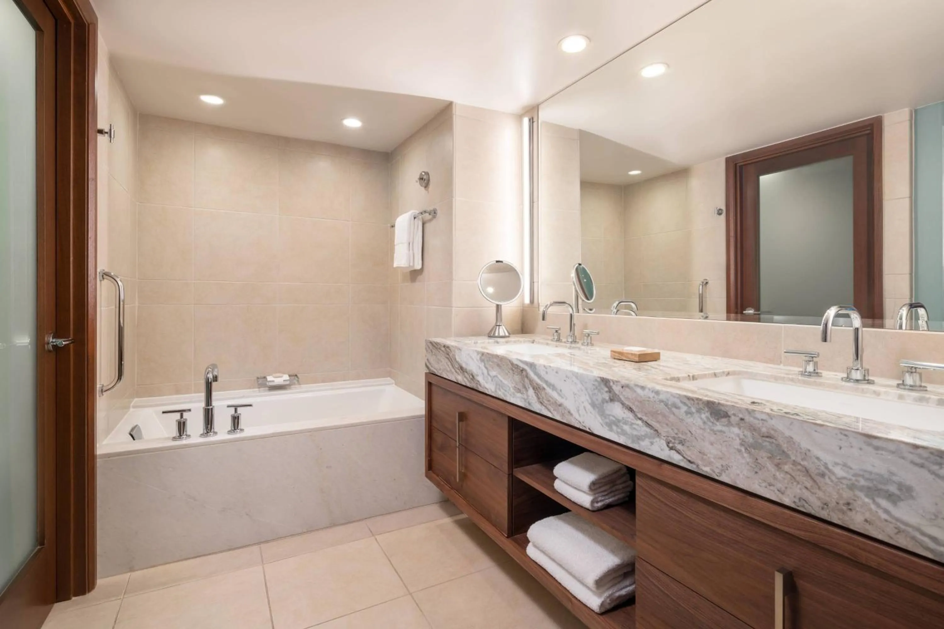 Bathroom in Wailea Beach Resort - Marriott, Maui