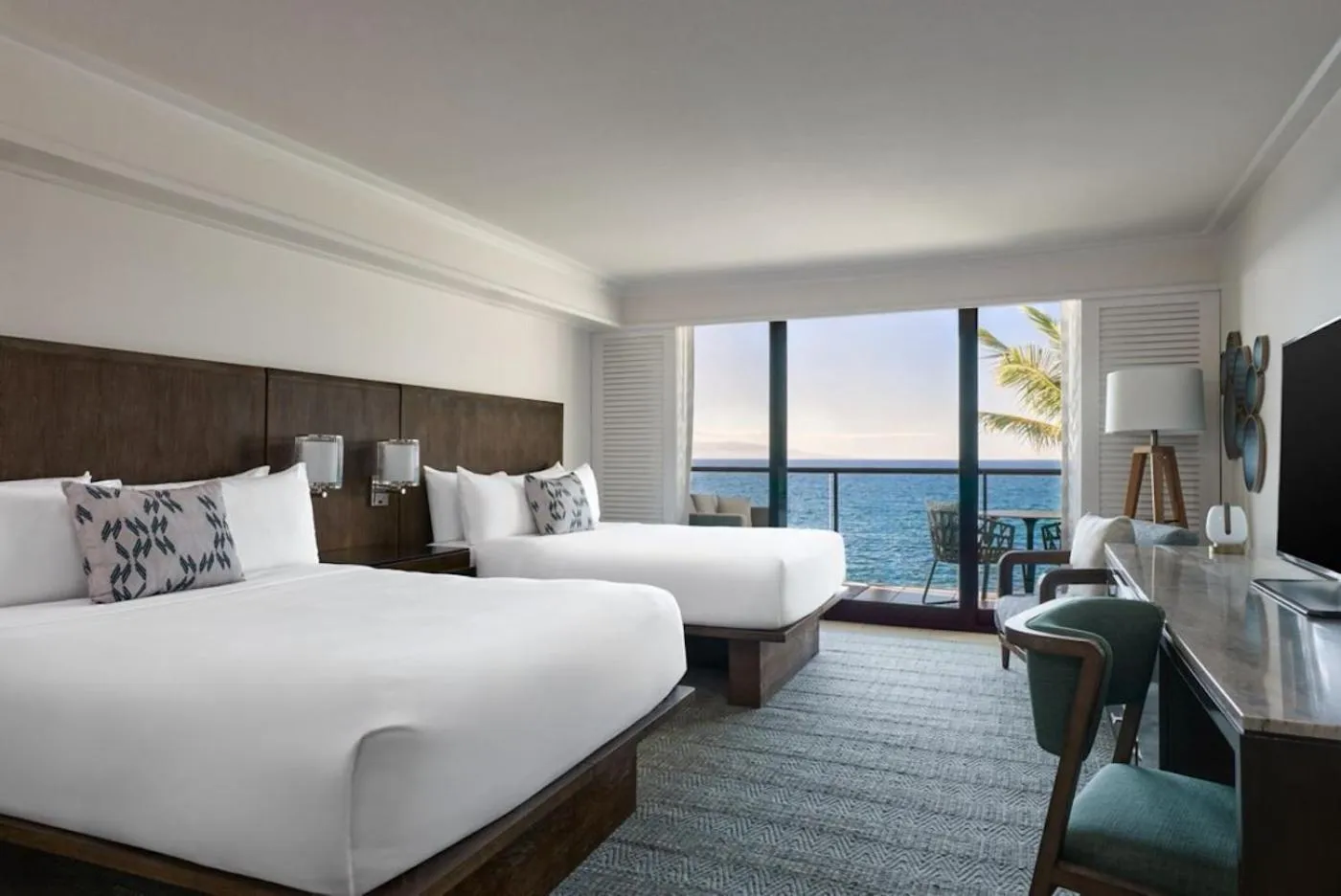 Bedroom, Bed in Wailea Beach Resort - Marriott, Maui