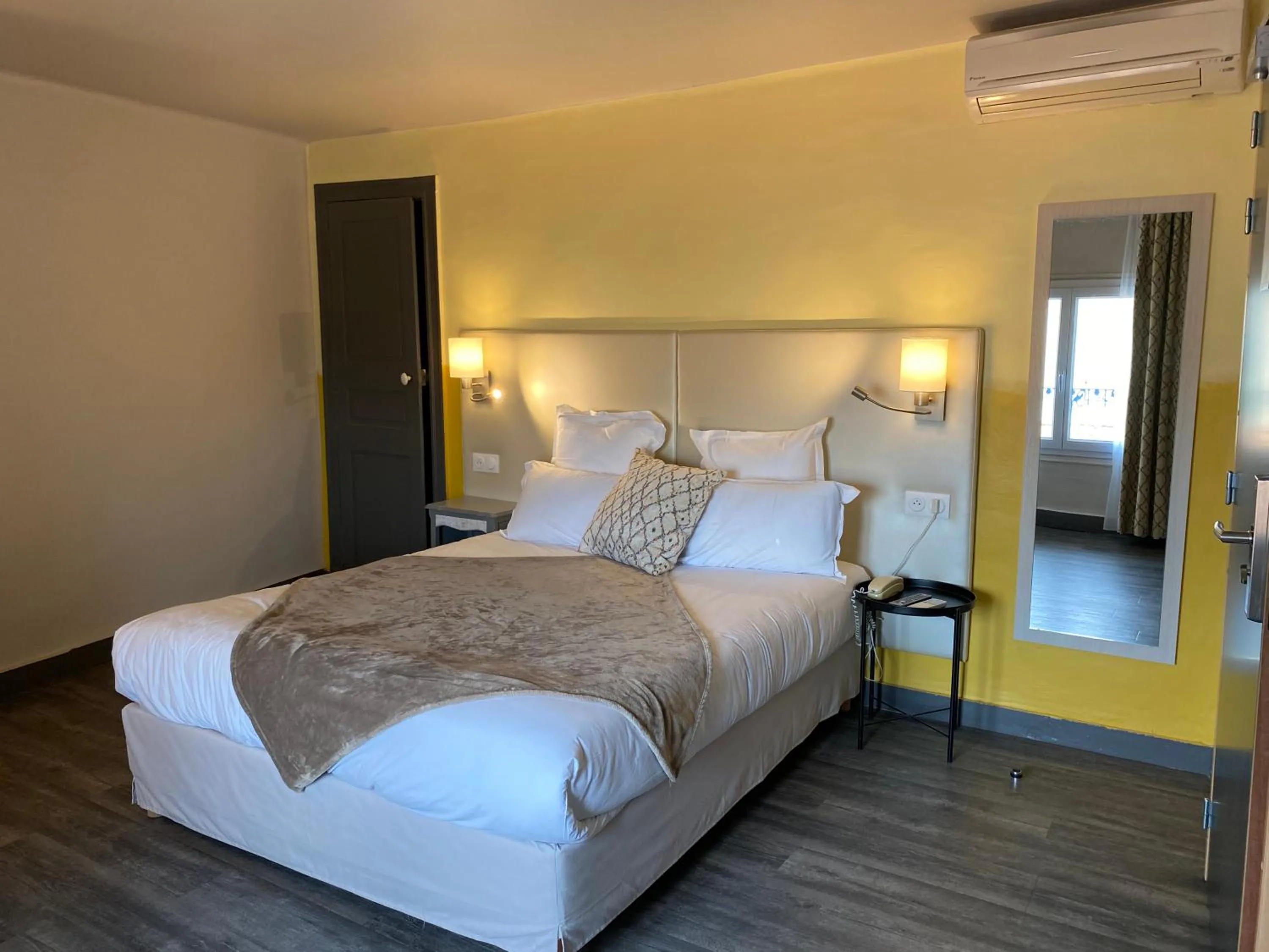 Double Room in Hotel Majestic