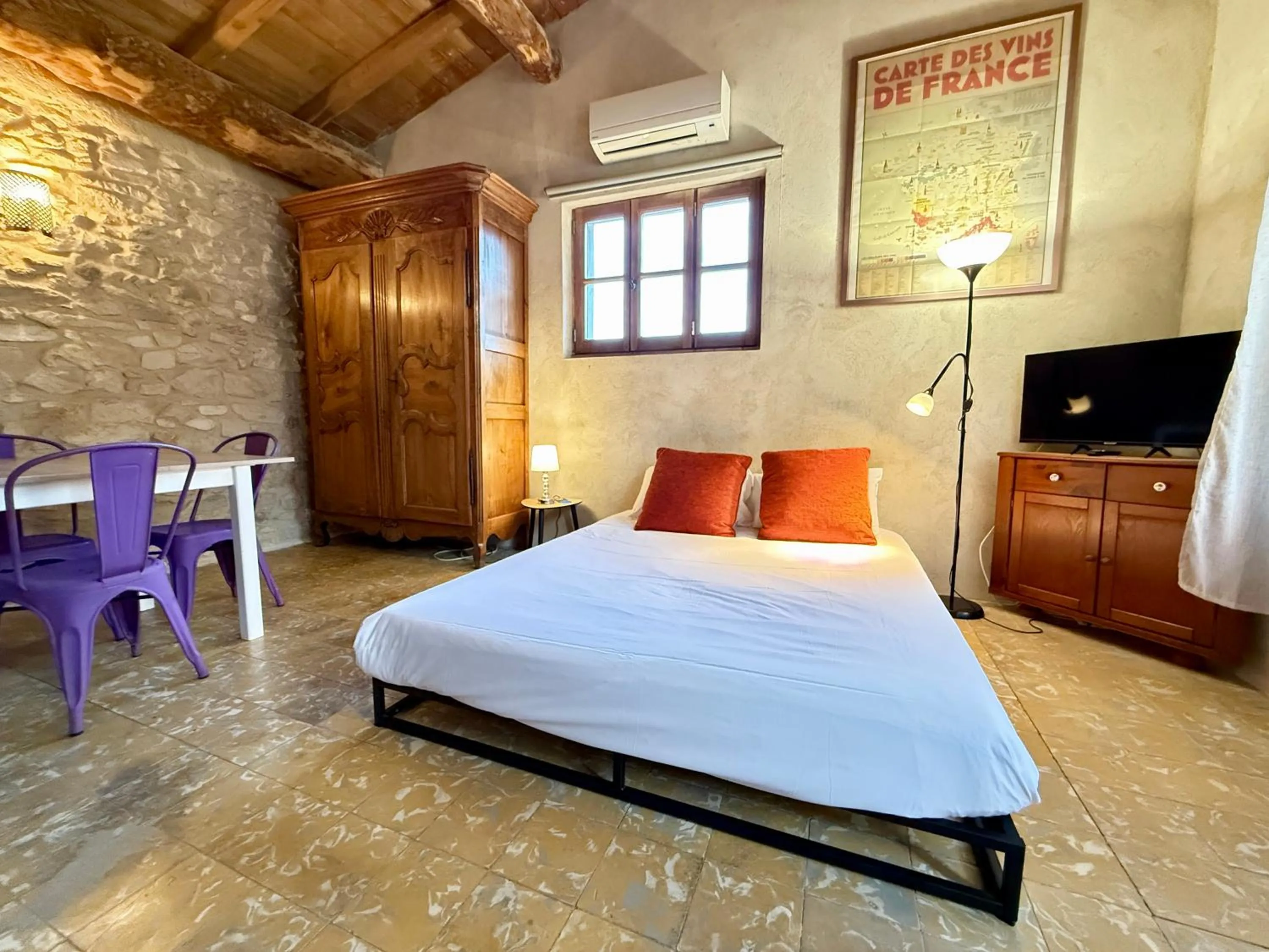 Bed in Hotel Majestic