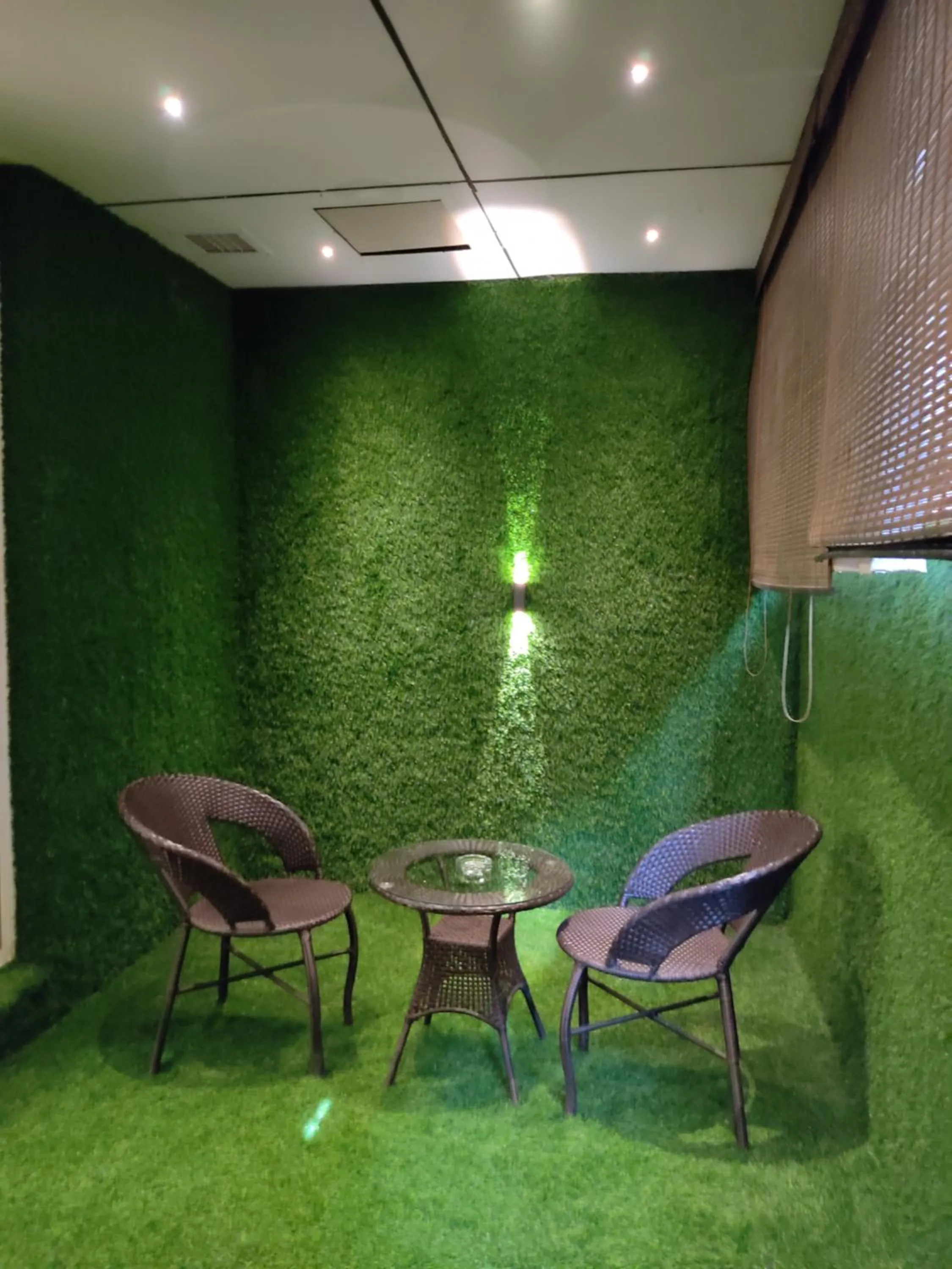 Balcony/Terrace in Divan Clarks Inn Goa