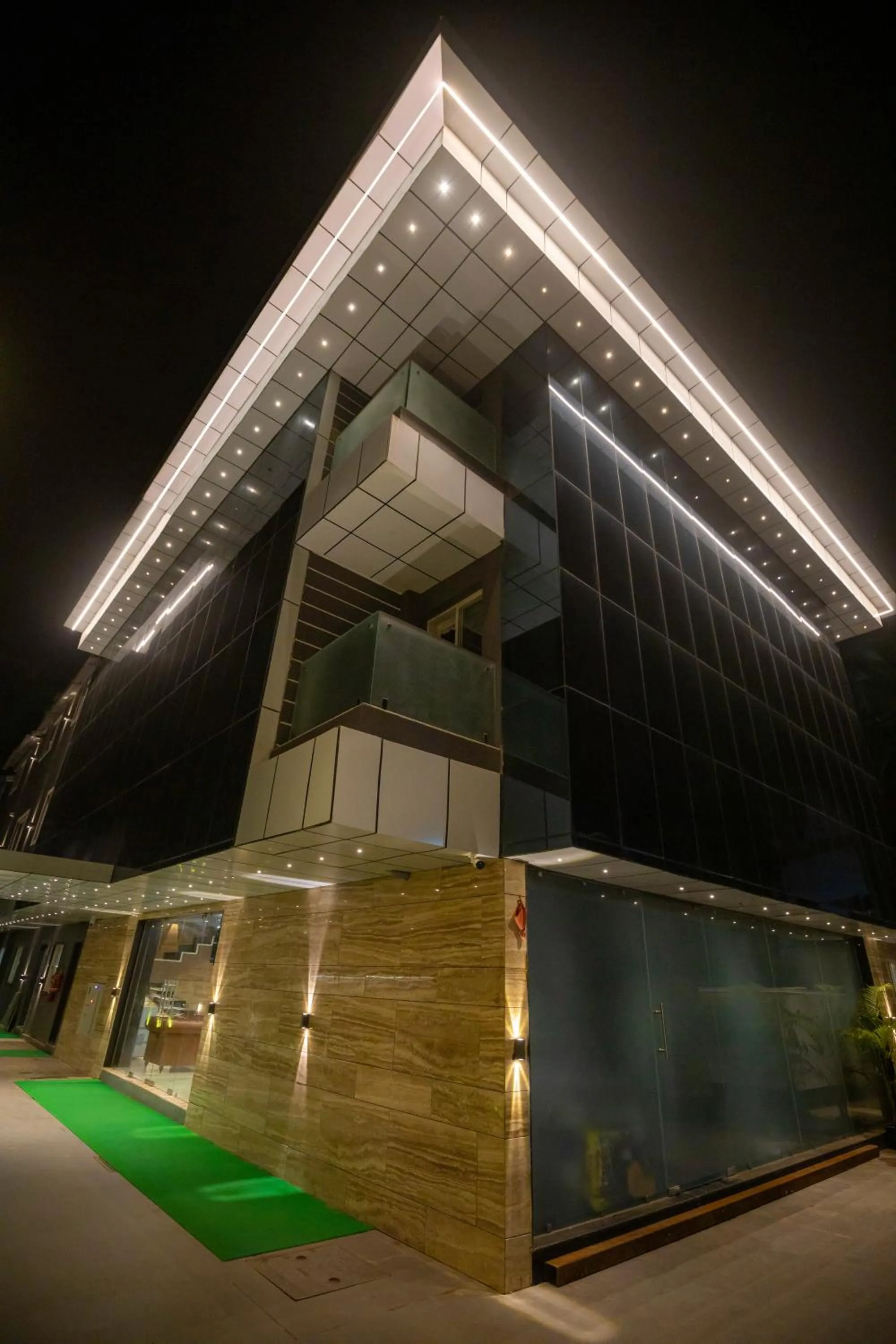 Property building in Divan Clarks Inn Goa