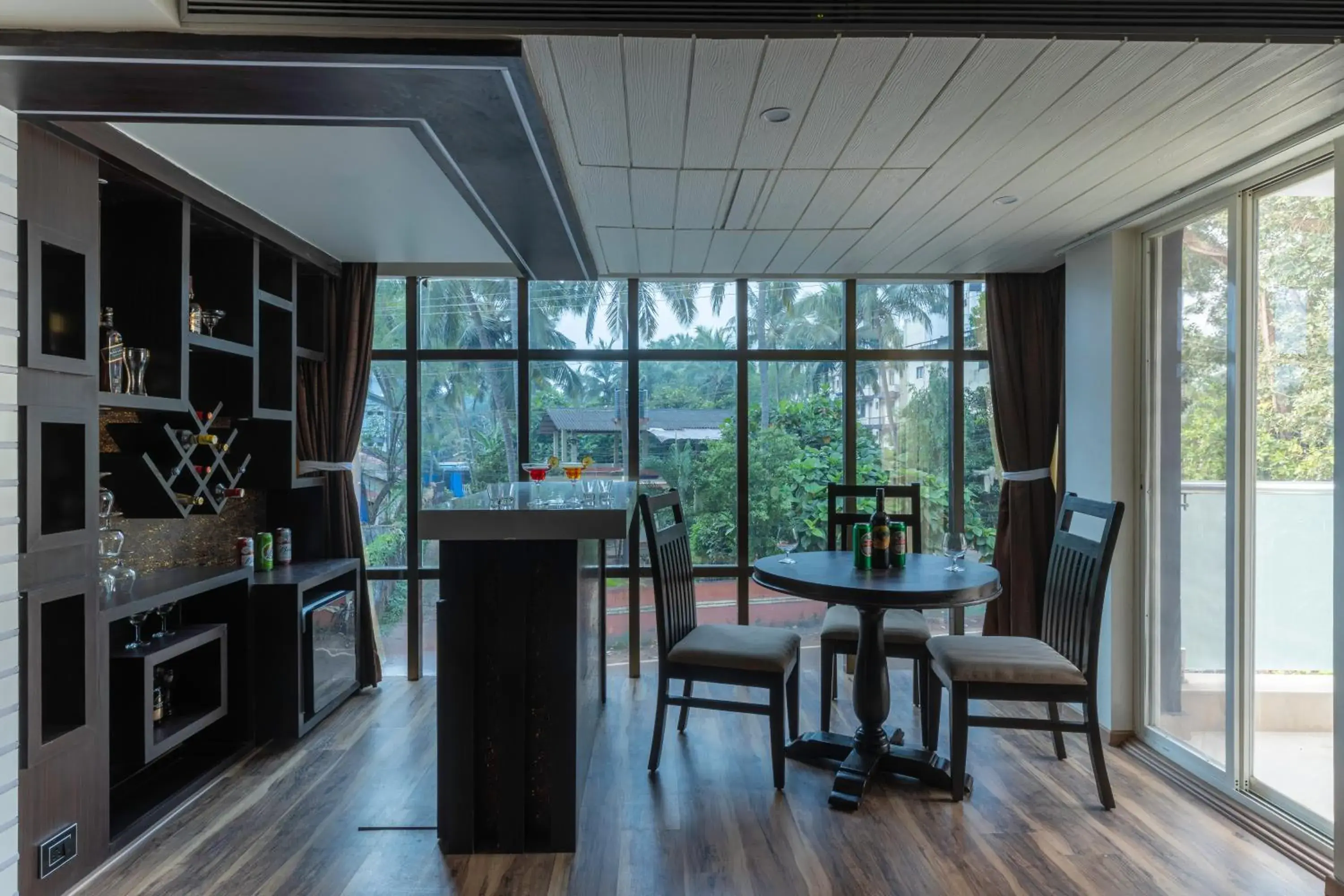 Lounge or bar in Divan Clarks Inn Goa Lounge or bar in Divan Clarks Inn Goa