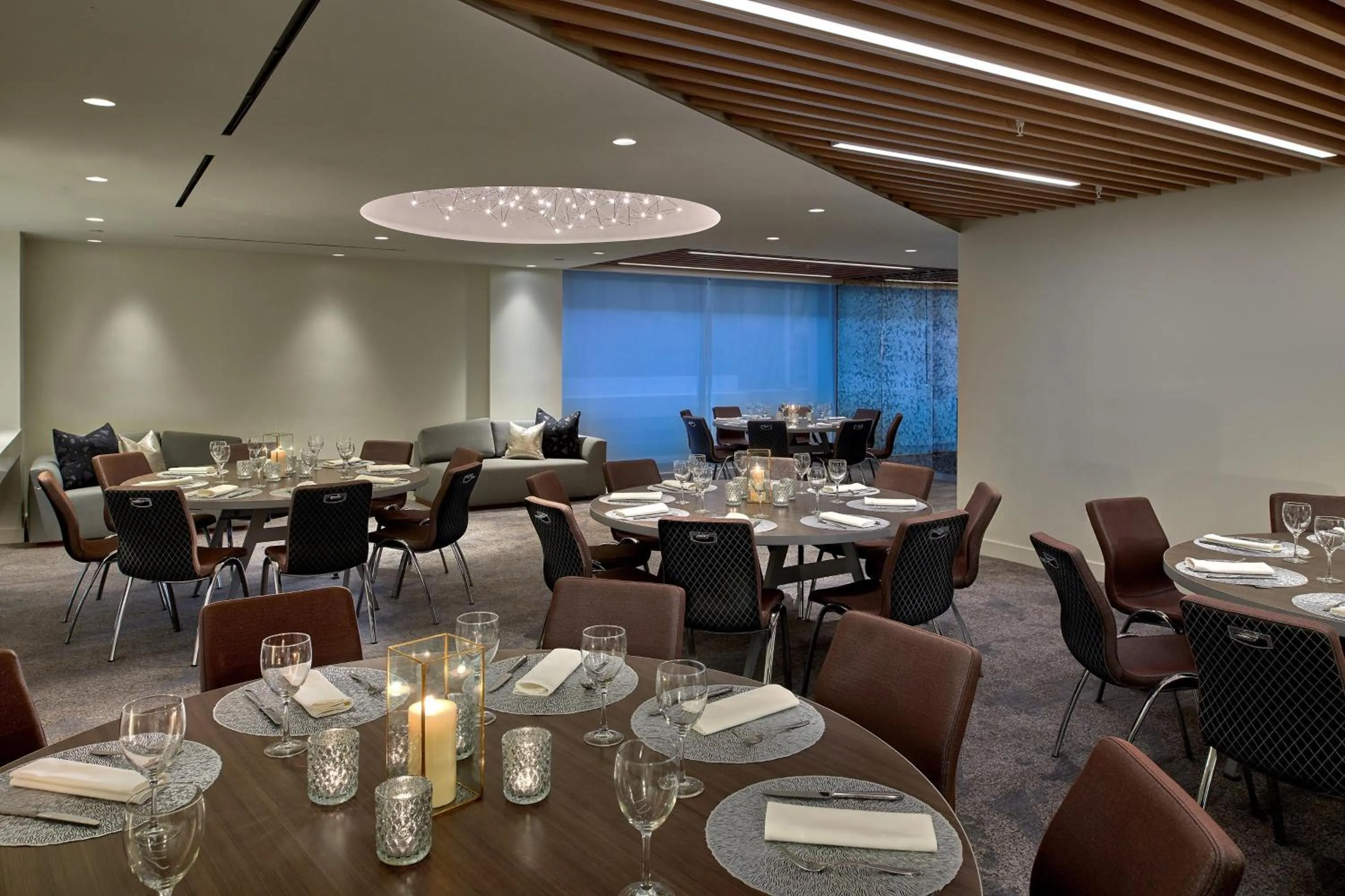 Meeting/conference room in W Los Angeles – West Beverly Hills