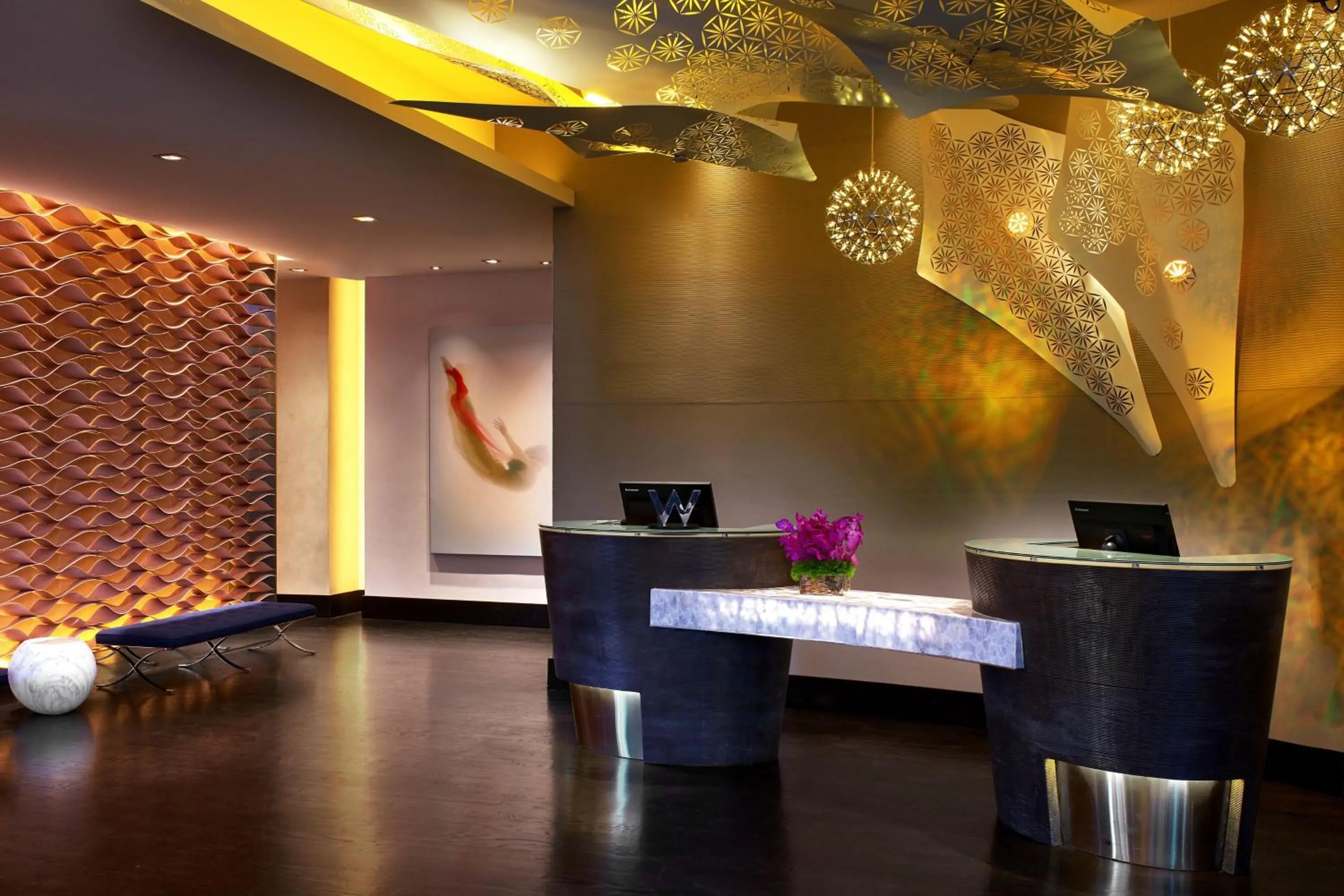 Lobby or reception in W Los Angeles – West Beverly Hills