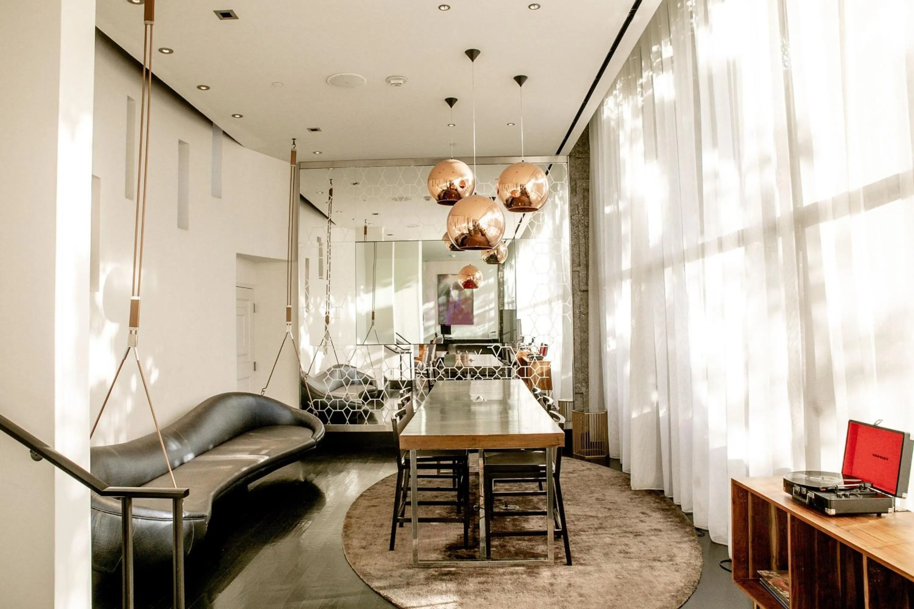 Lobby or reception in W Los Angeles – West Beverly Hills