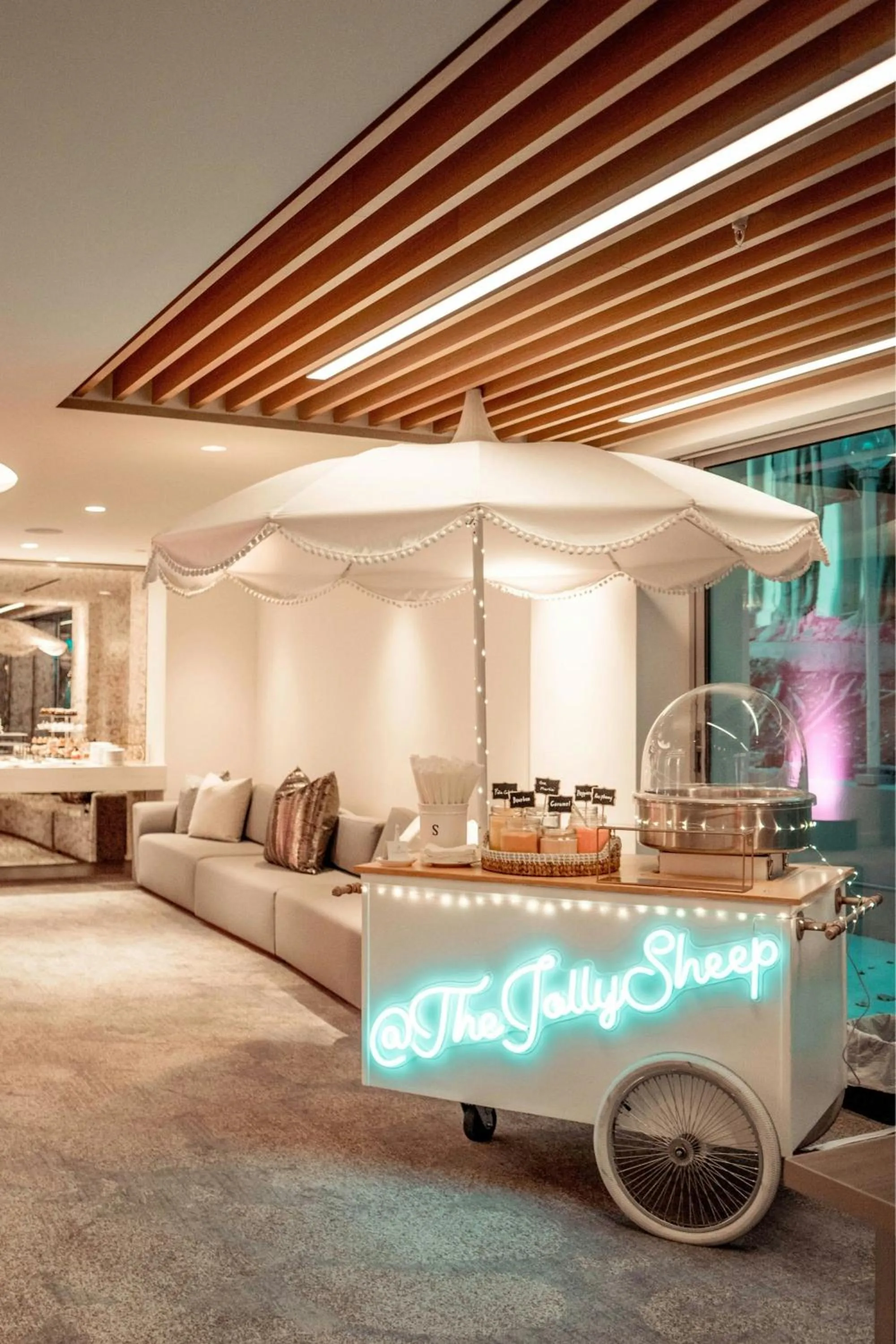 Meeting/conference room in W Los Angeles – West Beverly Hills