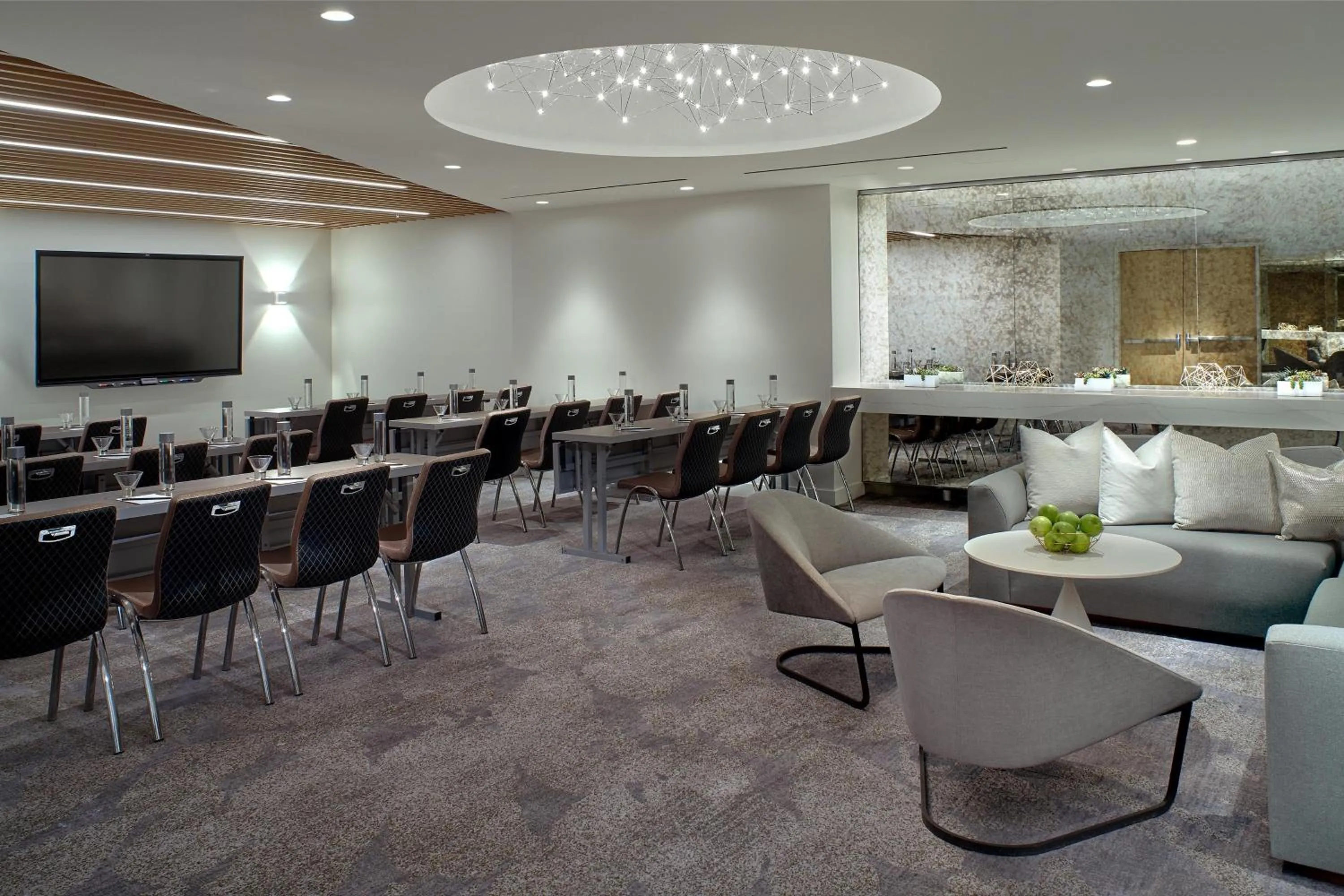 Meeting/conference room in W Los Angeles – West Beverly Hills