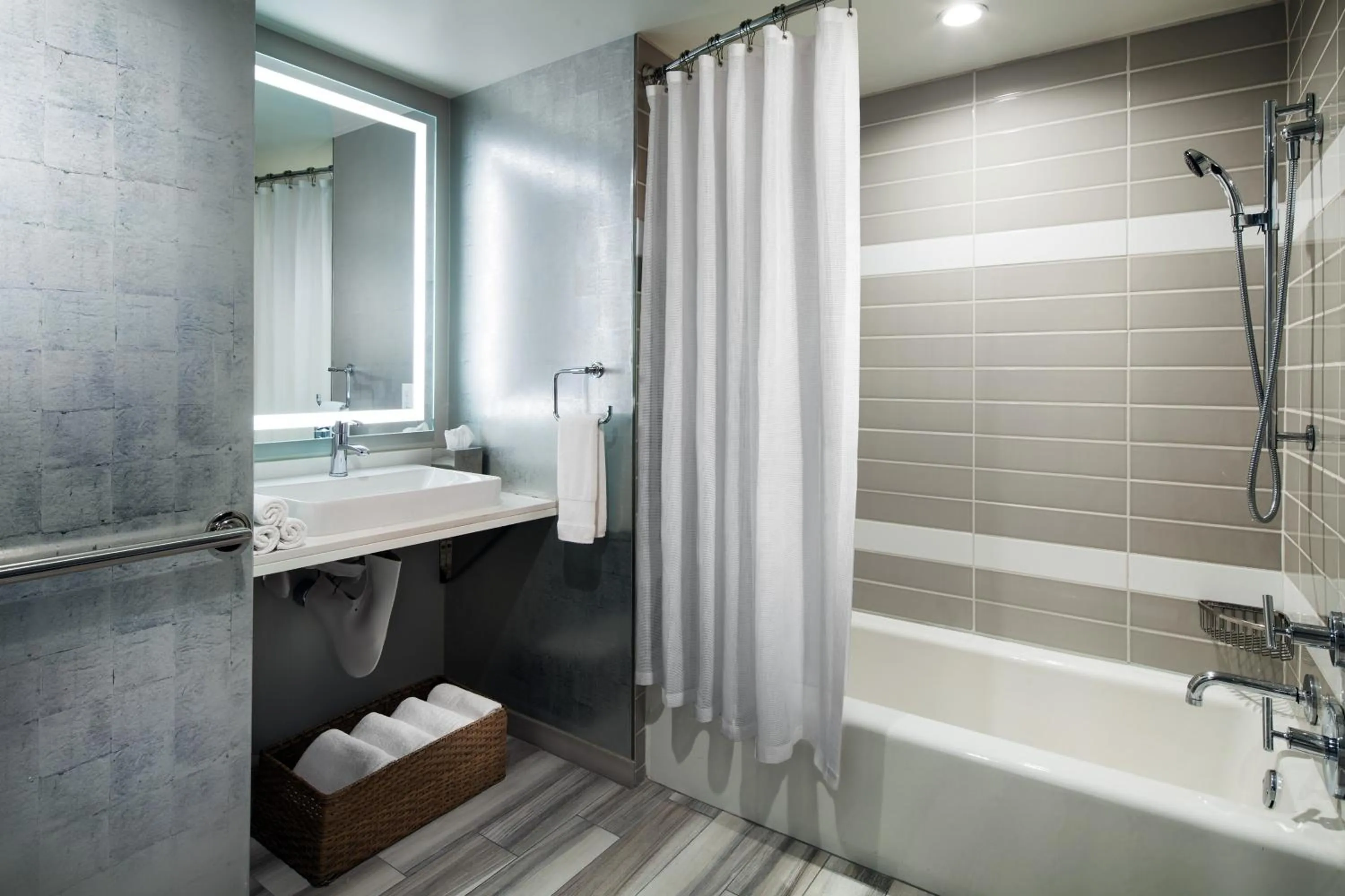 Bathroom in W Los Angeles – West Beverly Hills