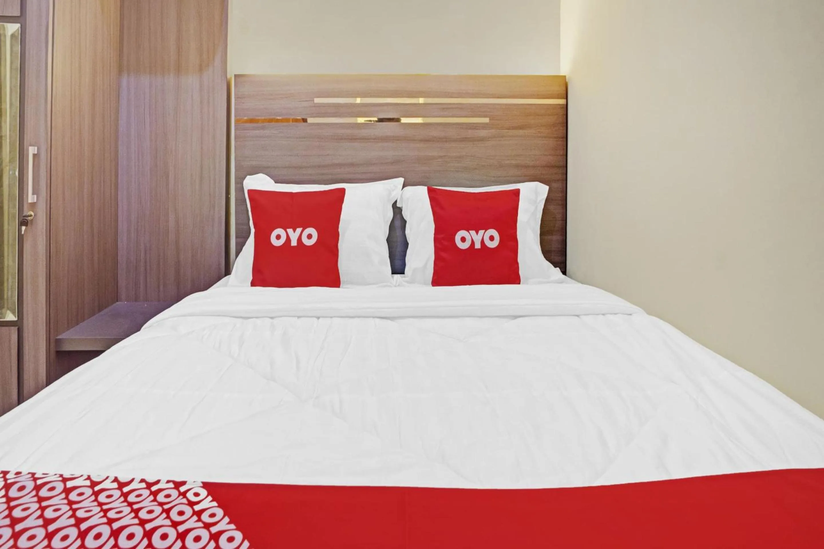 Bedroom, Bed in OYO Life 90737 Losmen Aini Syariah