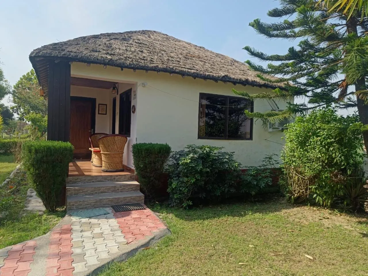 Garden view in Vanasthali Jungle Resort Jim Corbett