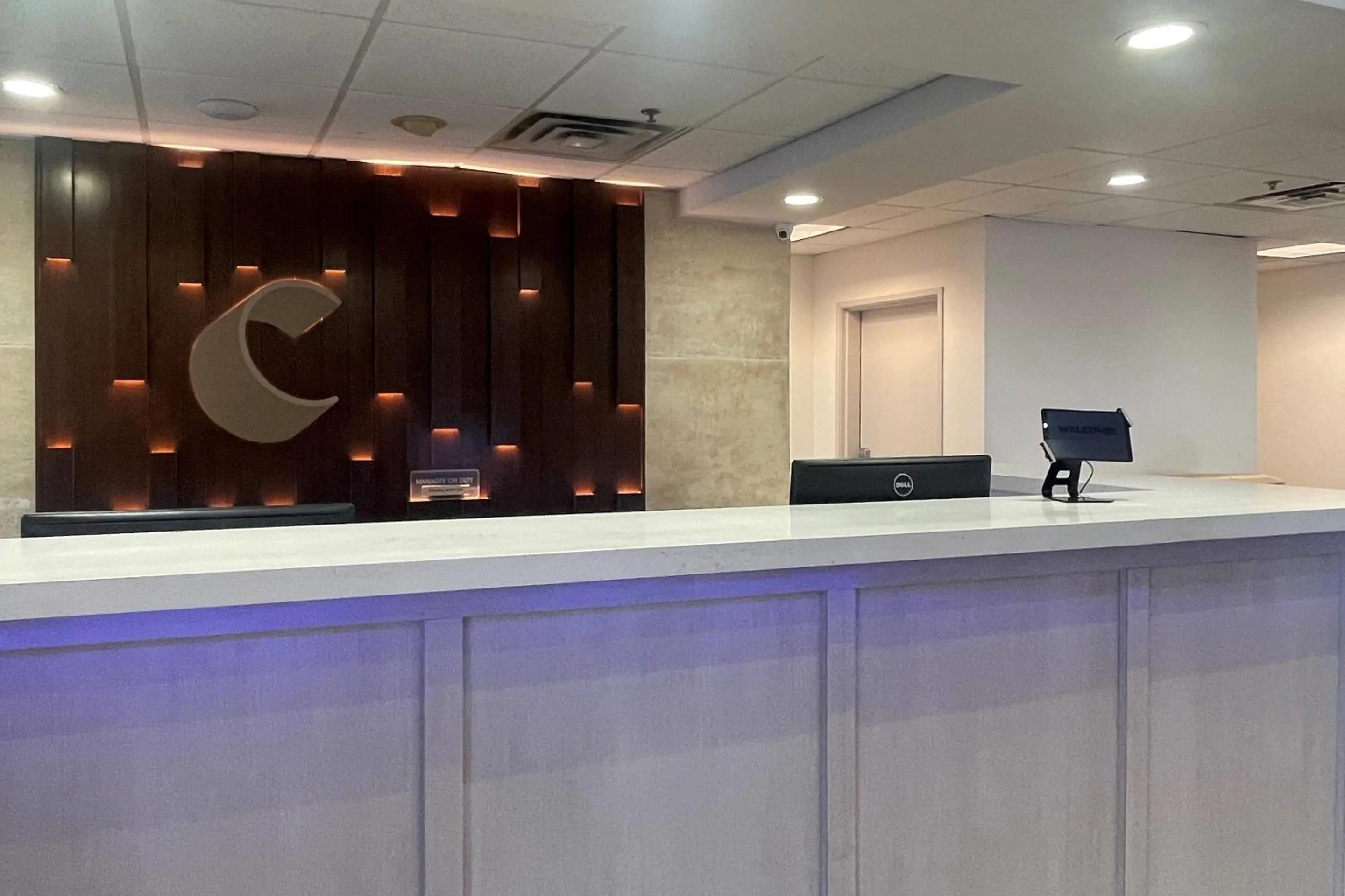 Lobby or reception in Comfort Suites Austin Airport