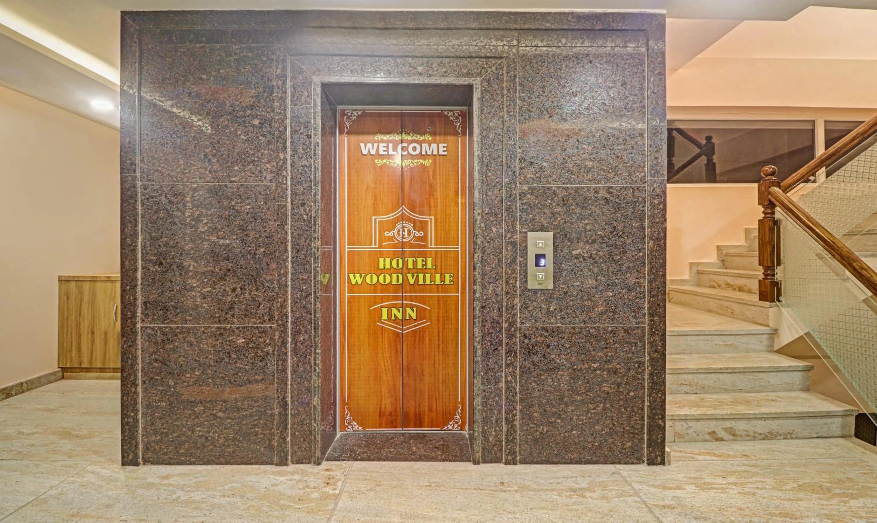 elevator in Hotel Woodville Inn - Hotel in Mcleodganj