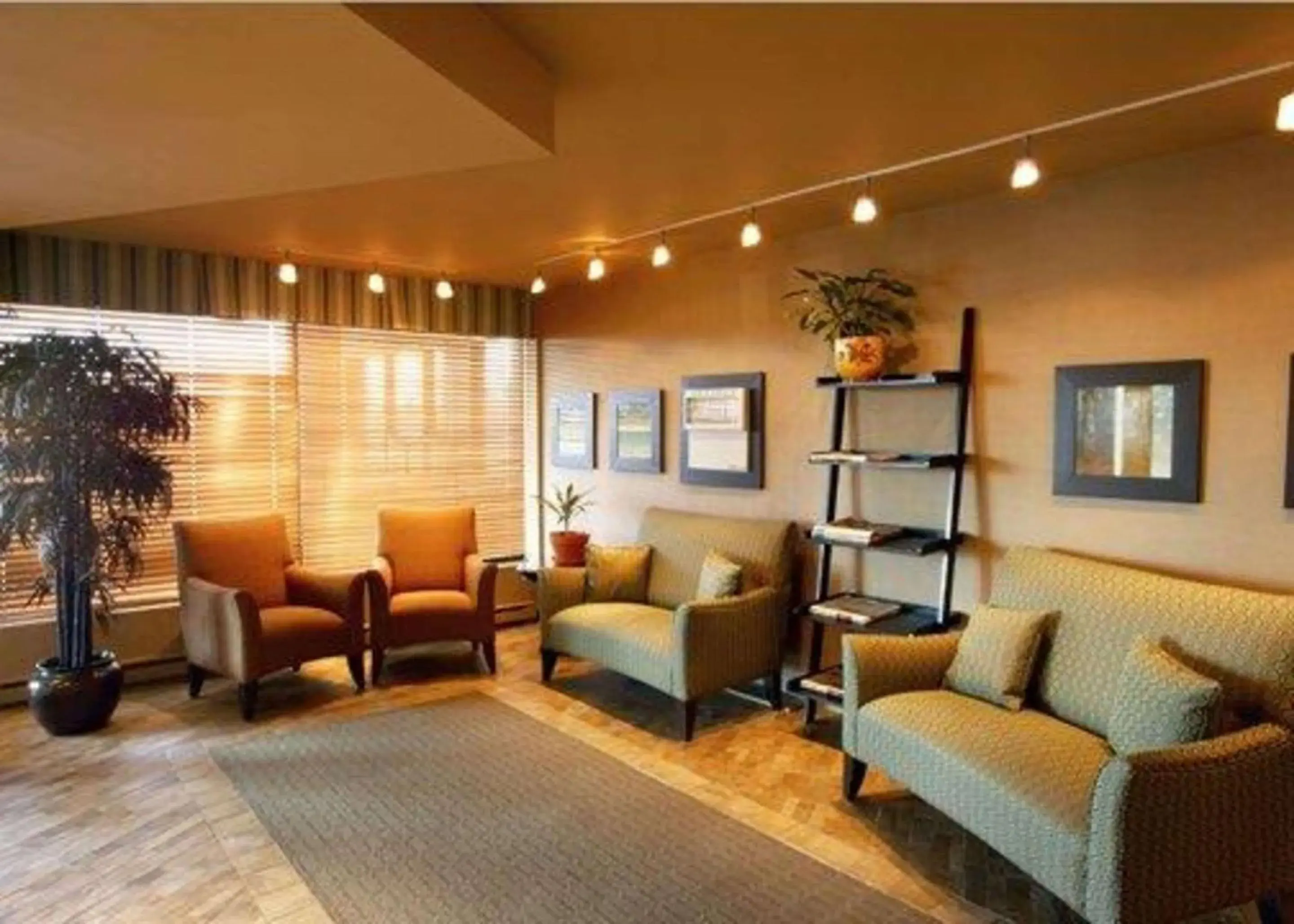 Lobby or reception in Quality Inn & Suites PE Trudeau Airport Lobby or reception in Quality Inn & Suites PE Trudeau Airport