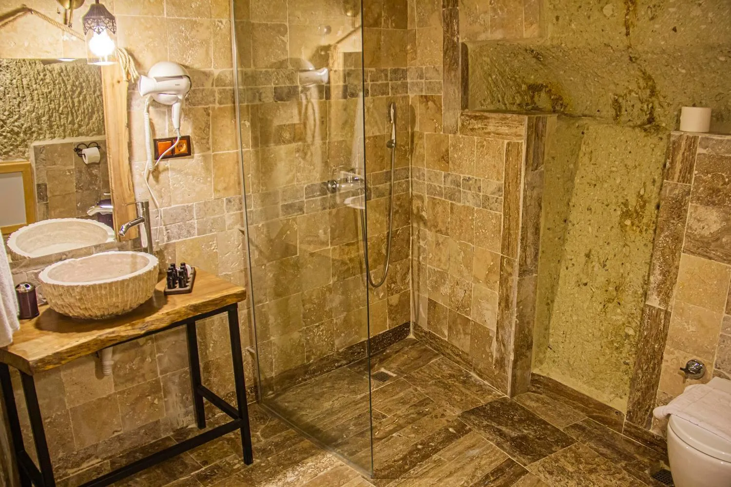 Shower in Junior Ottoman Cave