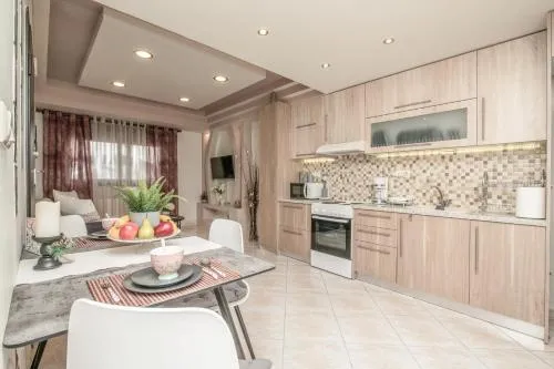 The Ivory - Luxury & Spacious Apartment in Egaleo-Athens