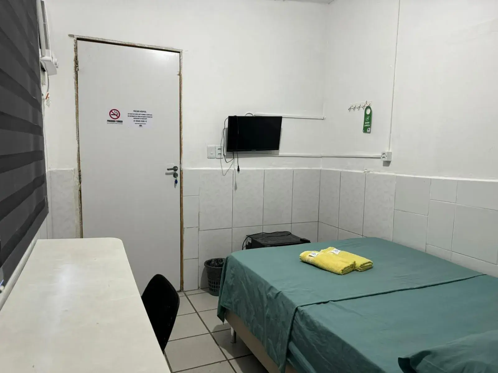 Double or Twin Room with Private Bathroom - single occupancy in Casa Recife Pousada Double or Twin Room with Private Bathroom - single occupancy in Casa Recife Pousada