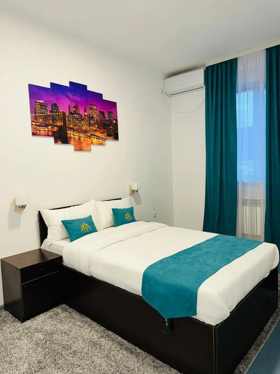 Apec Hotel