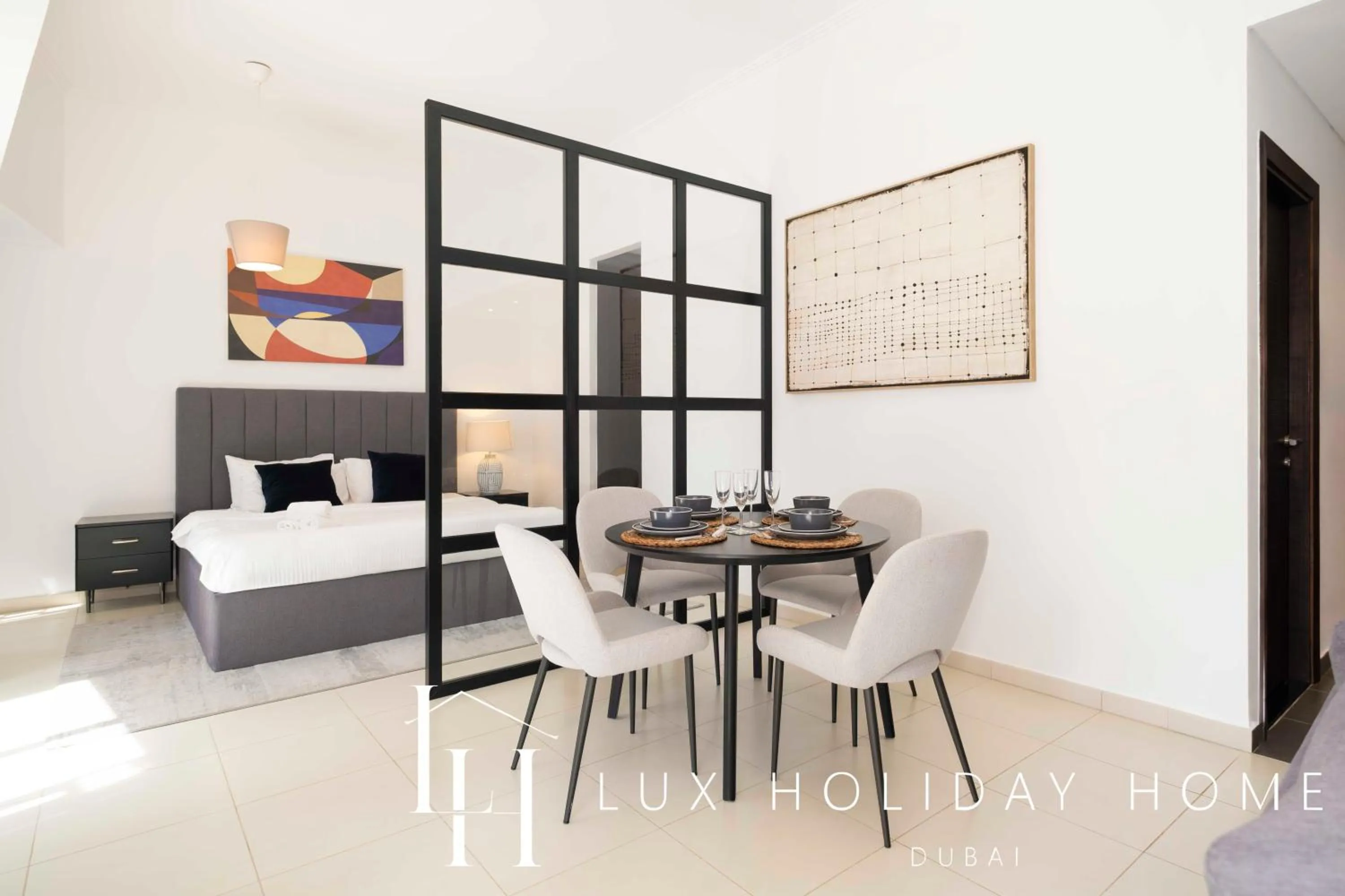 Bed in LUX The Cayan Superior Suite 2, Dubai Marina