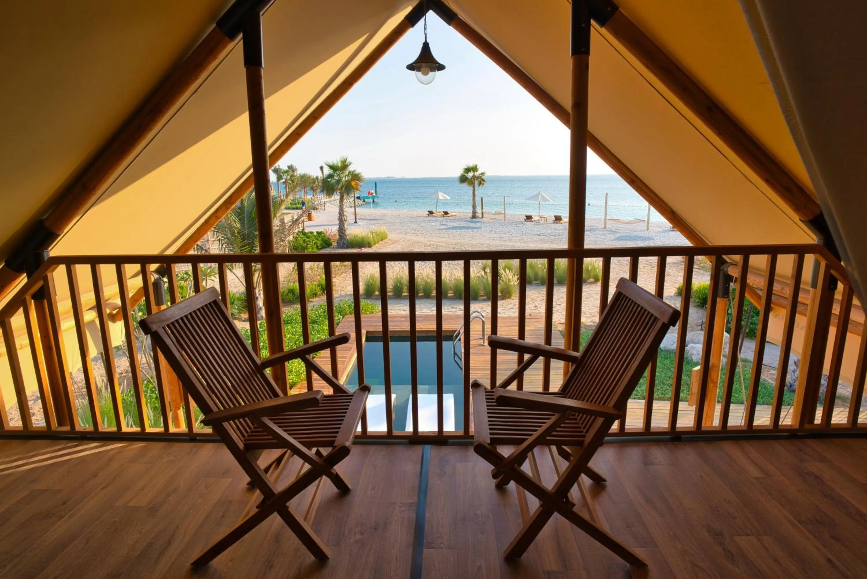 Balcony/Terrace in Bab Al Nojoum Hudayriyat Camp