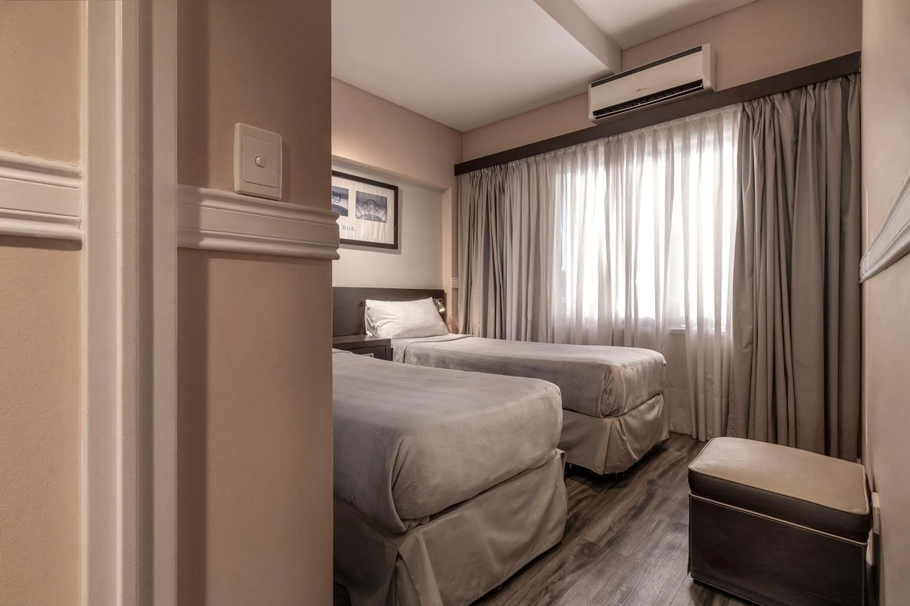 Bedroom, Bed in Up Viamonte Hotel