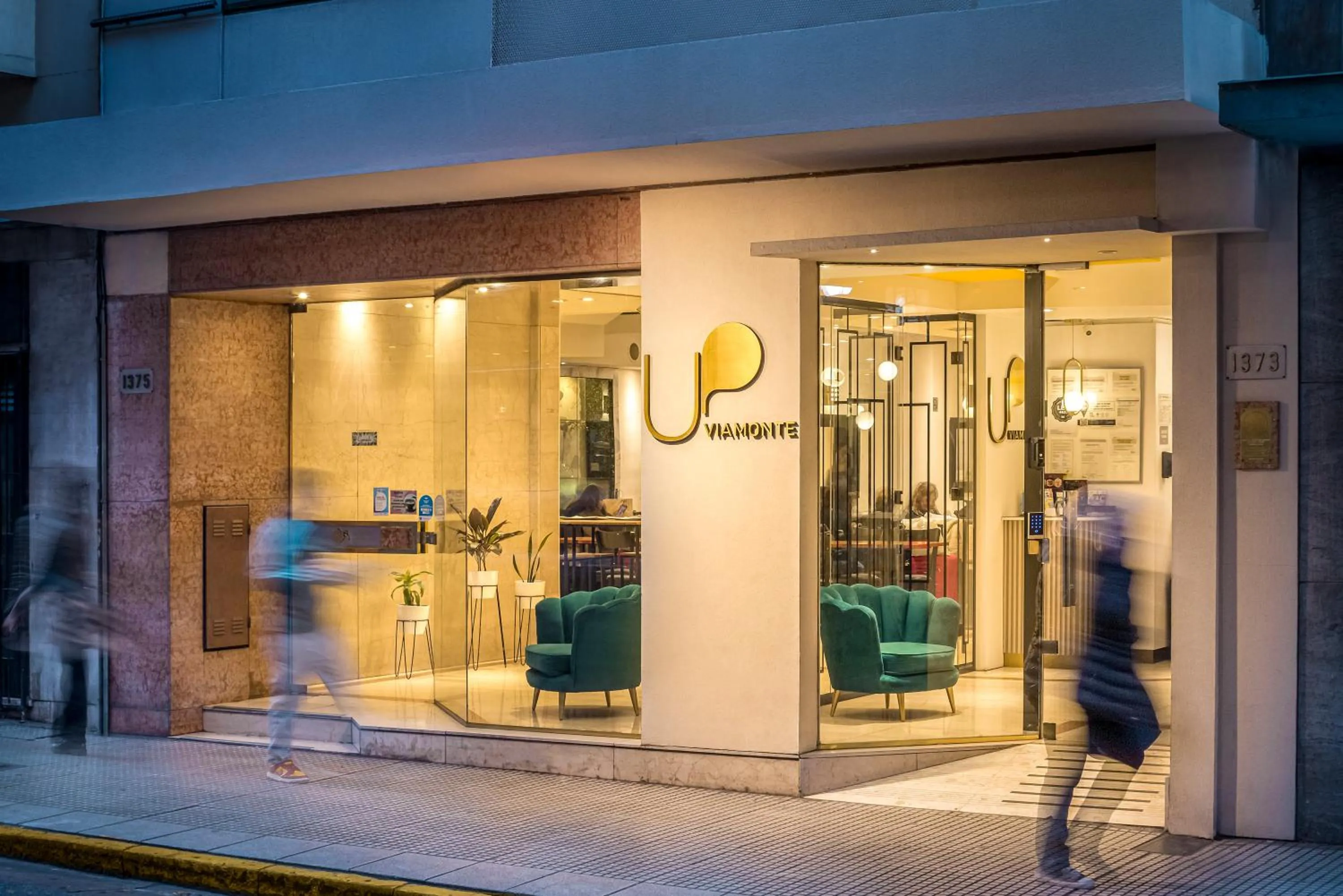 Facade/entrance in Up Viamonte Hotel