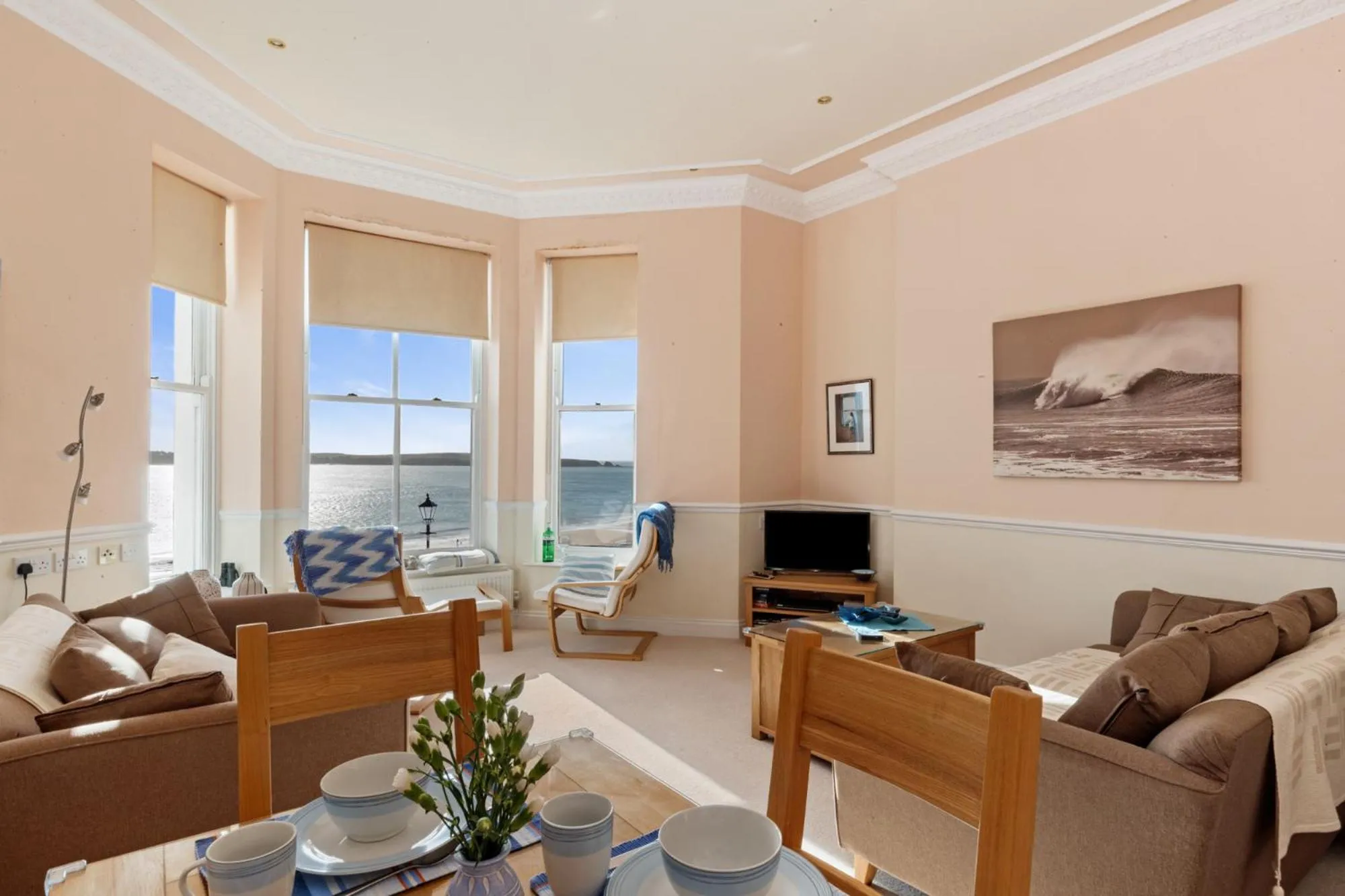 Other in 7 South Beach Court - Sea Front Apartment with Spectacular Sea Views