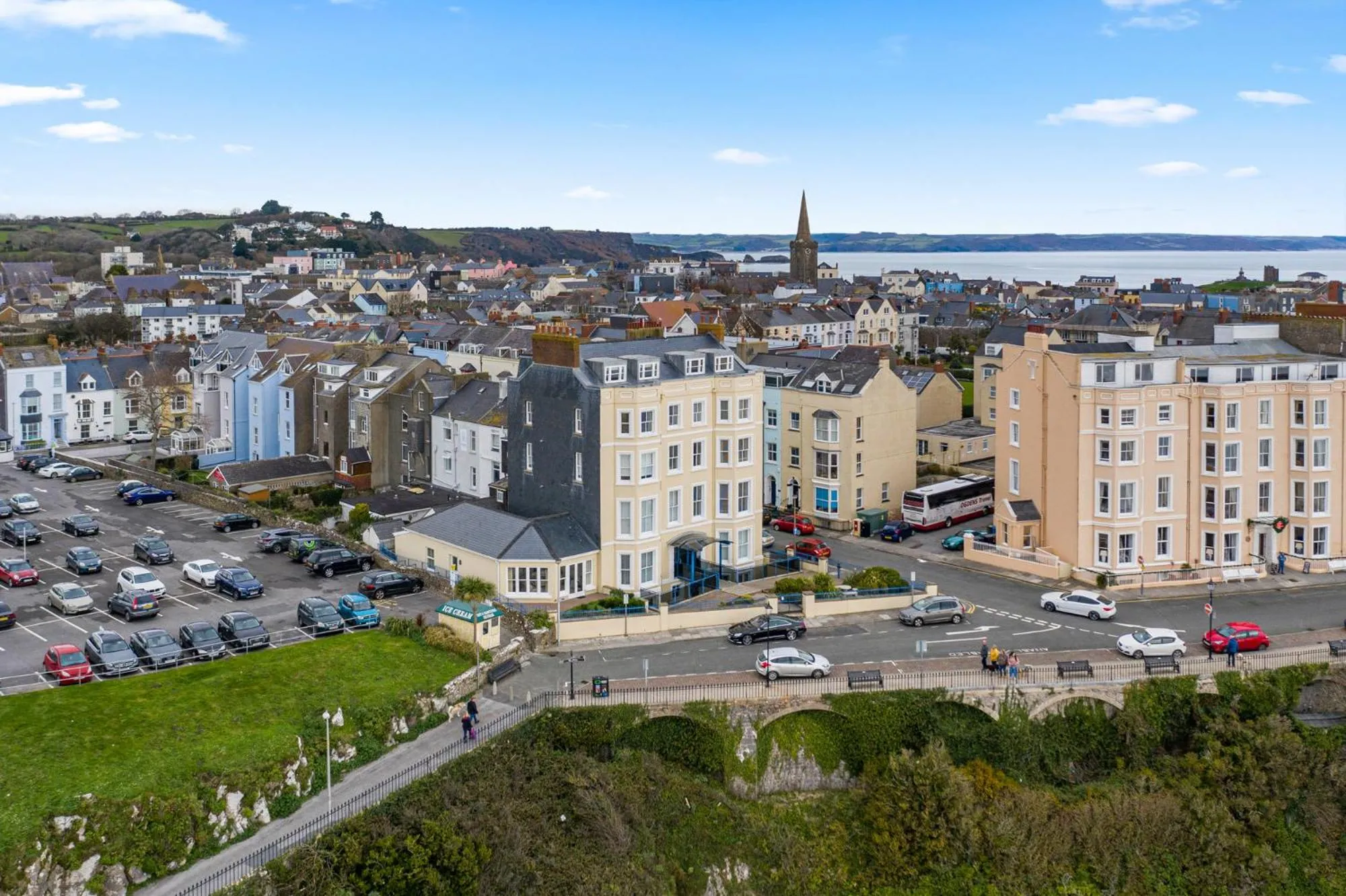 Other in 7 South Beach Court - Sea Front Apartment with Spectacular Sea Views