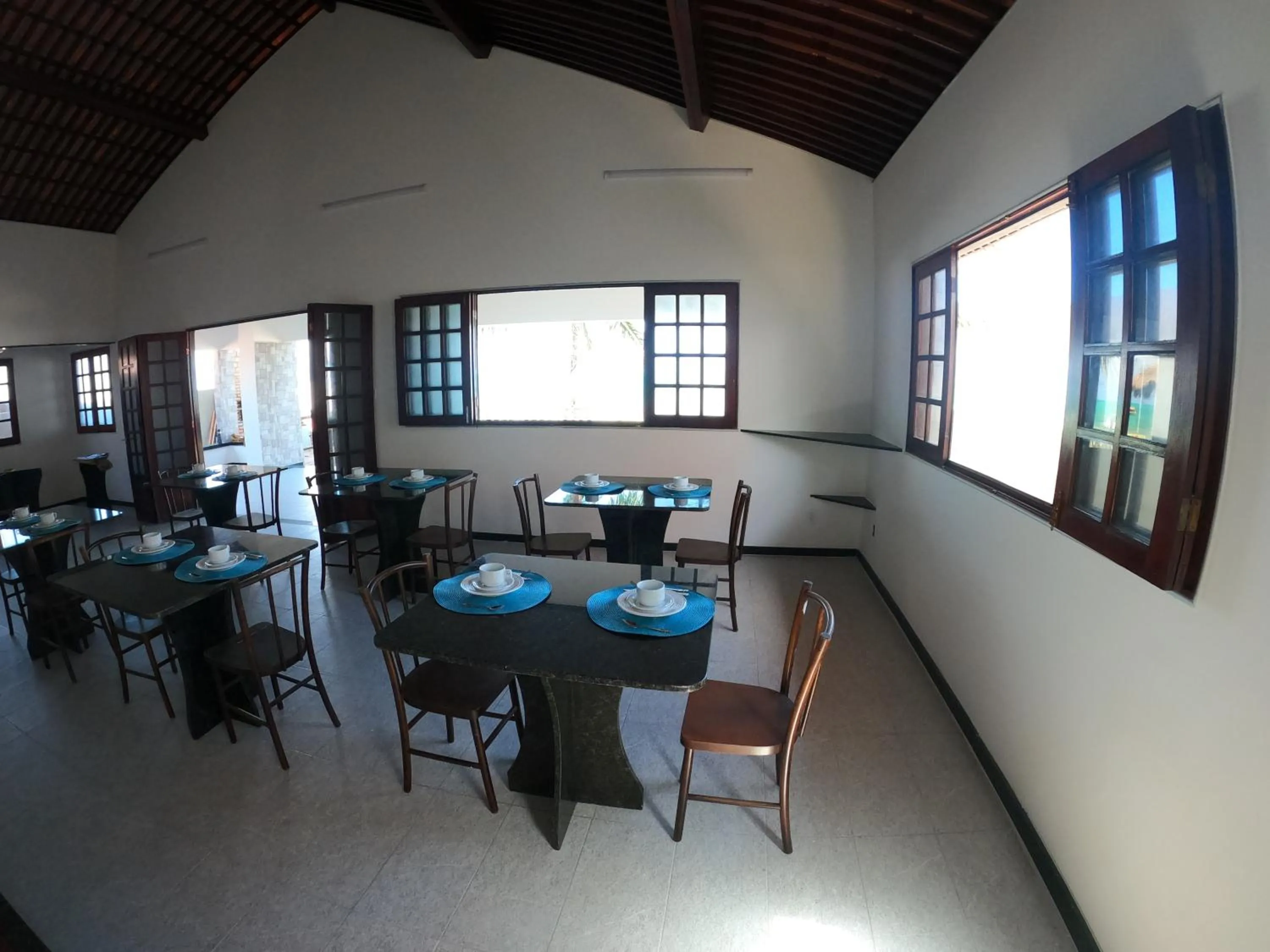 Pousada La Riviera - Pé na areia e Passeios em Maragogi