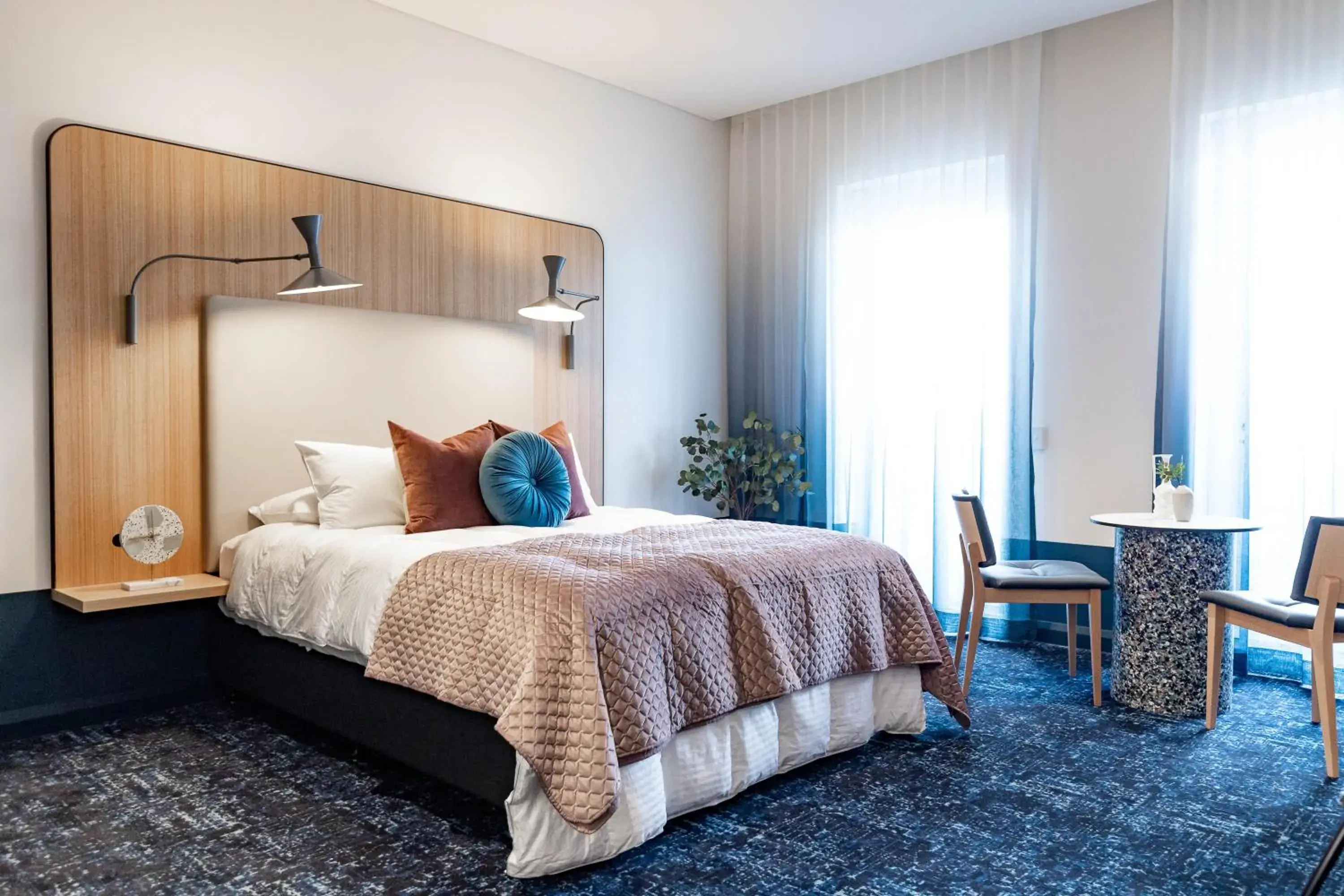 Queen Room - Disability Access in The General Gordon Queen Room - Disability Access in The General Gordon