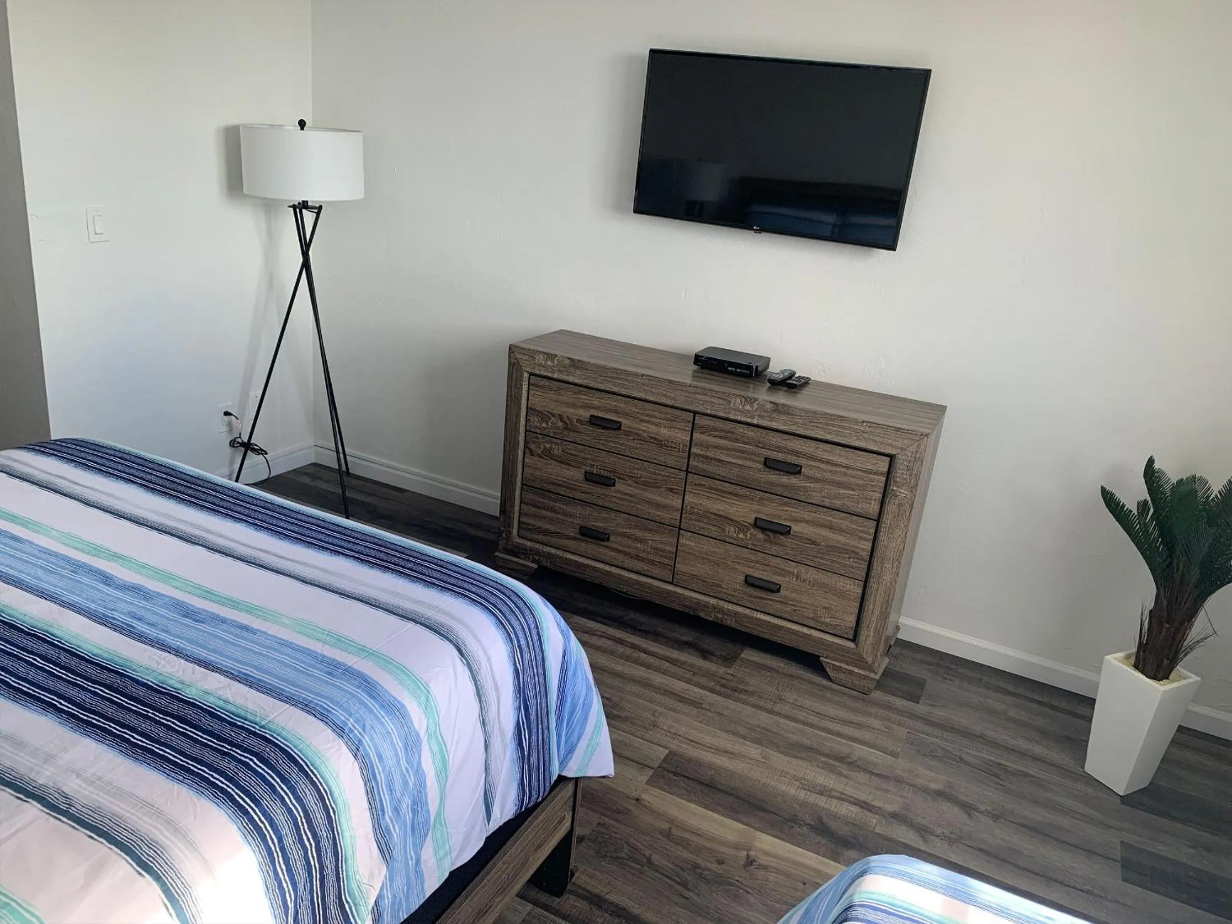 Bed in Beach Apartment at Condo-hotel