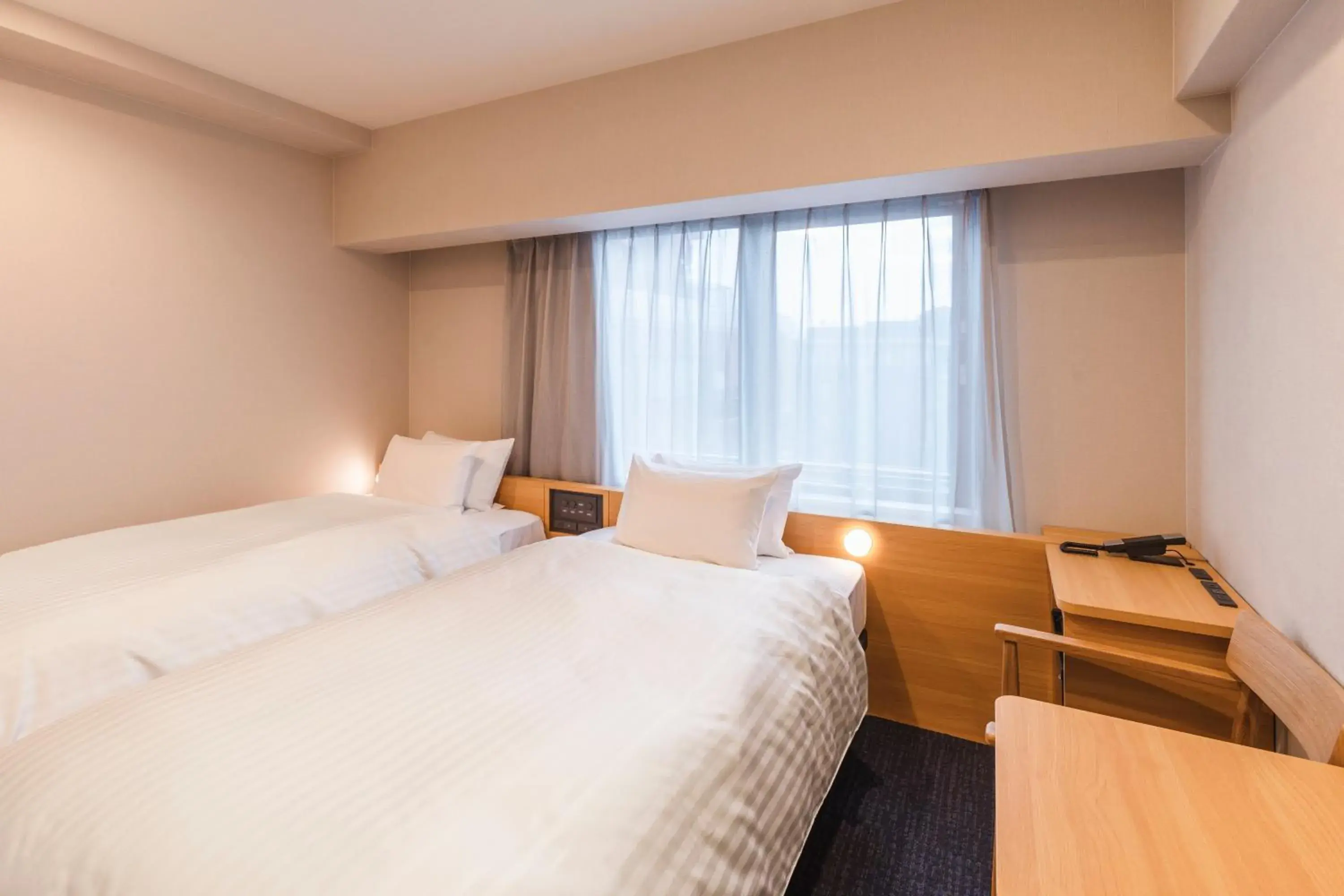 Twin Room - single occupancy - Non-Smoking in Sotetsu Fresa Inn Kyoto-Kiyomizu Gojo Twin Room - single occupancy - Non-Smoking in Sotetsu Fresa Inn Kyoto-Kiyomizu Gojo