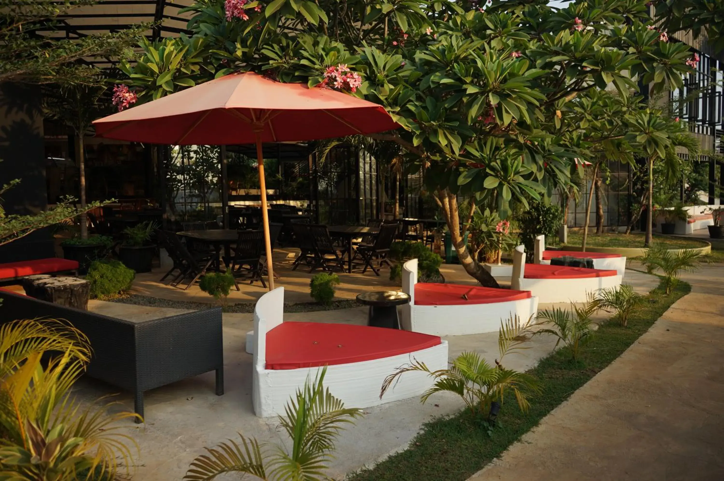 Restaurant/places to eat in Lucca Resort & Residence Restaurant/places to eat in Lucca Resort & Residence