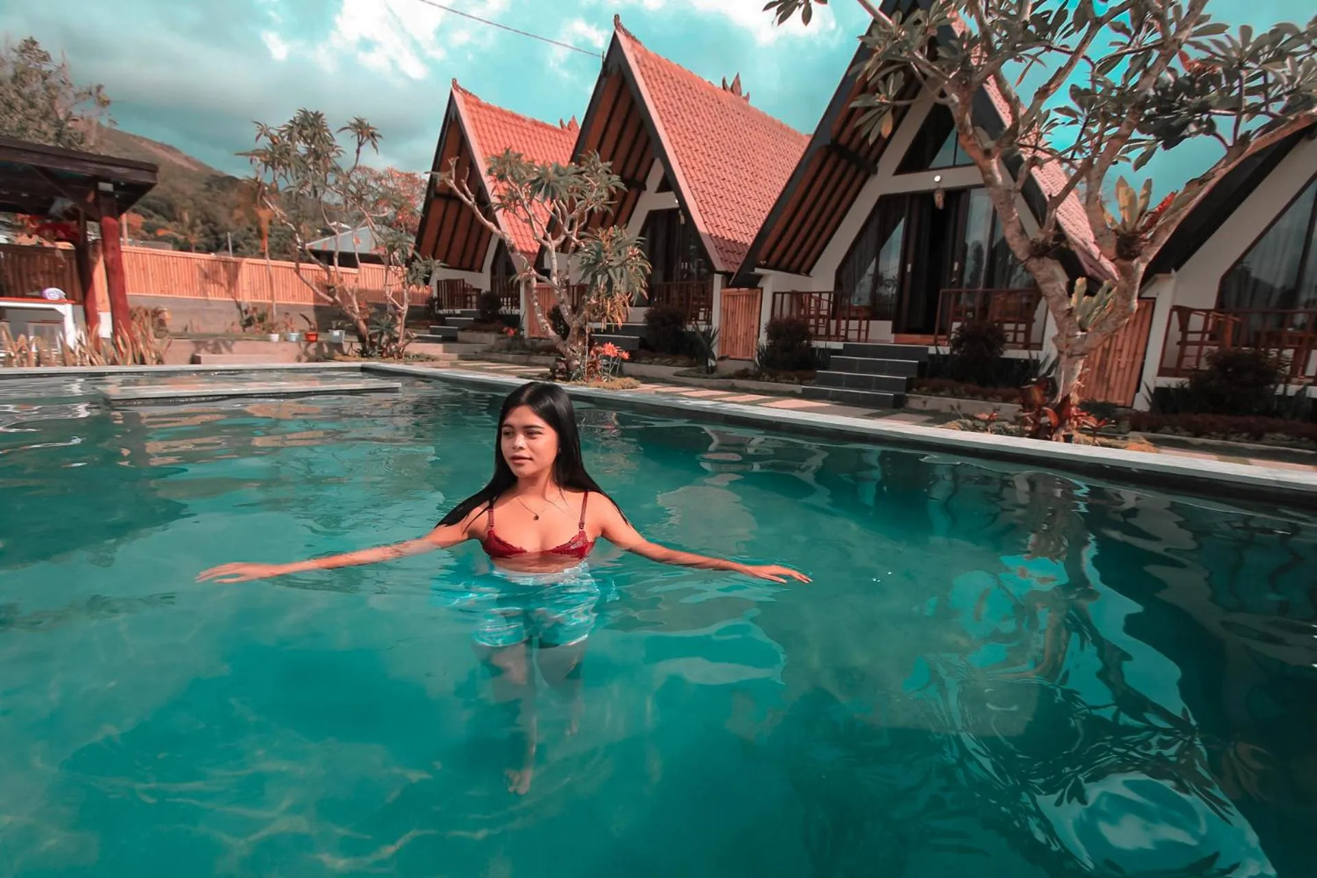 Swimming pool in Oemah Batur