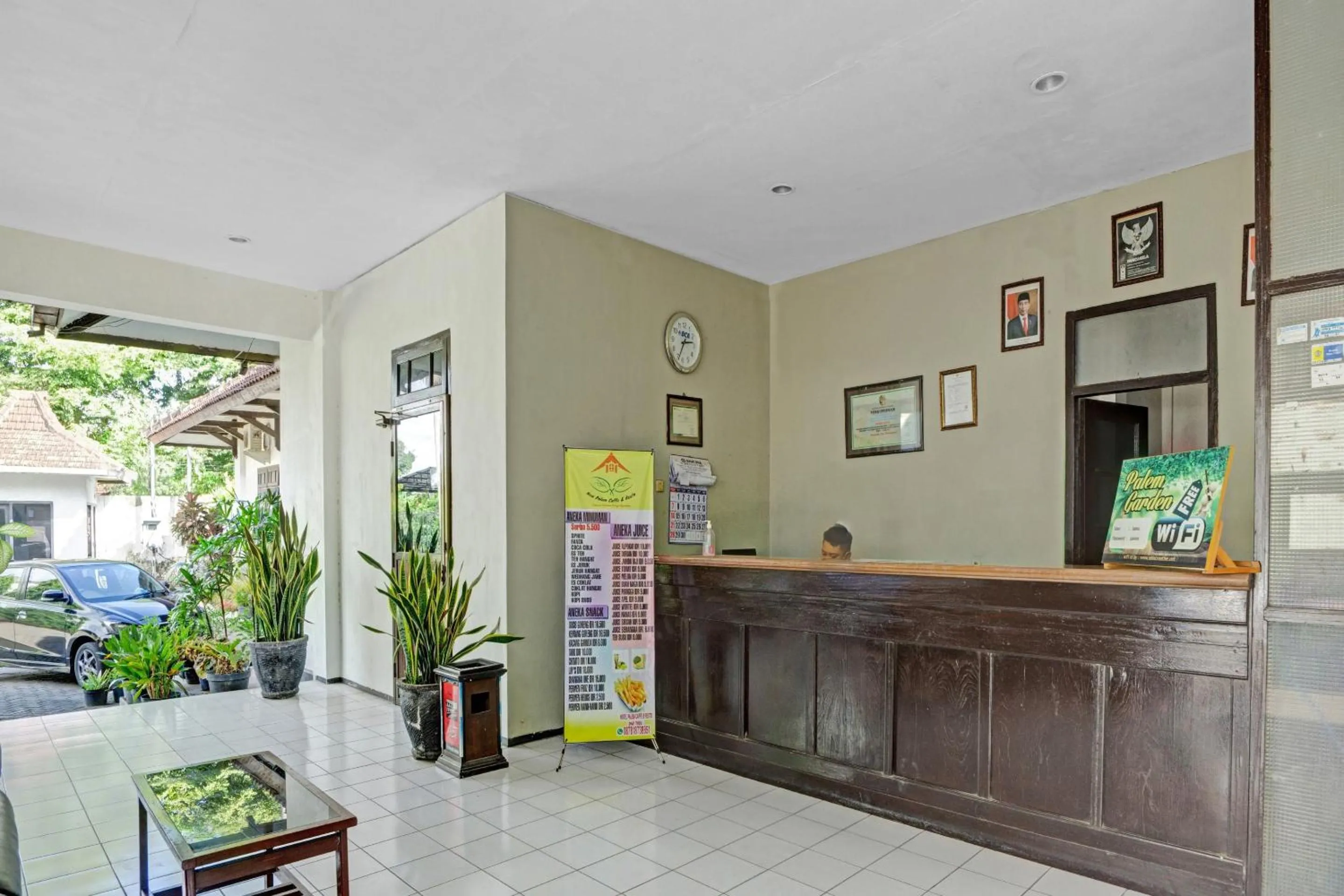 Lobby or reception in Hotel O Palem Garden 2