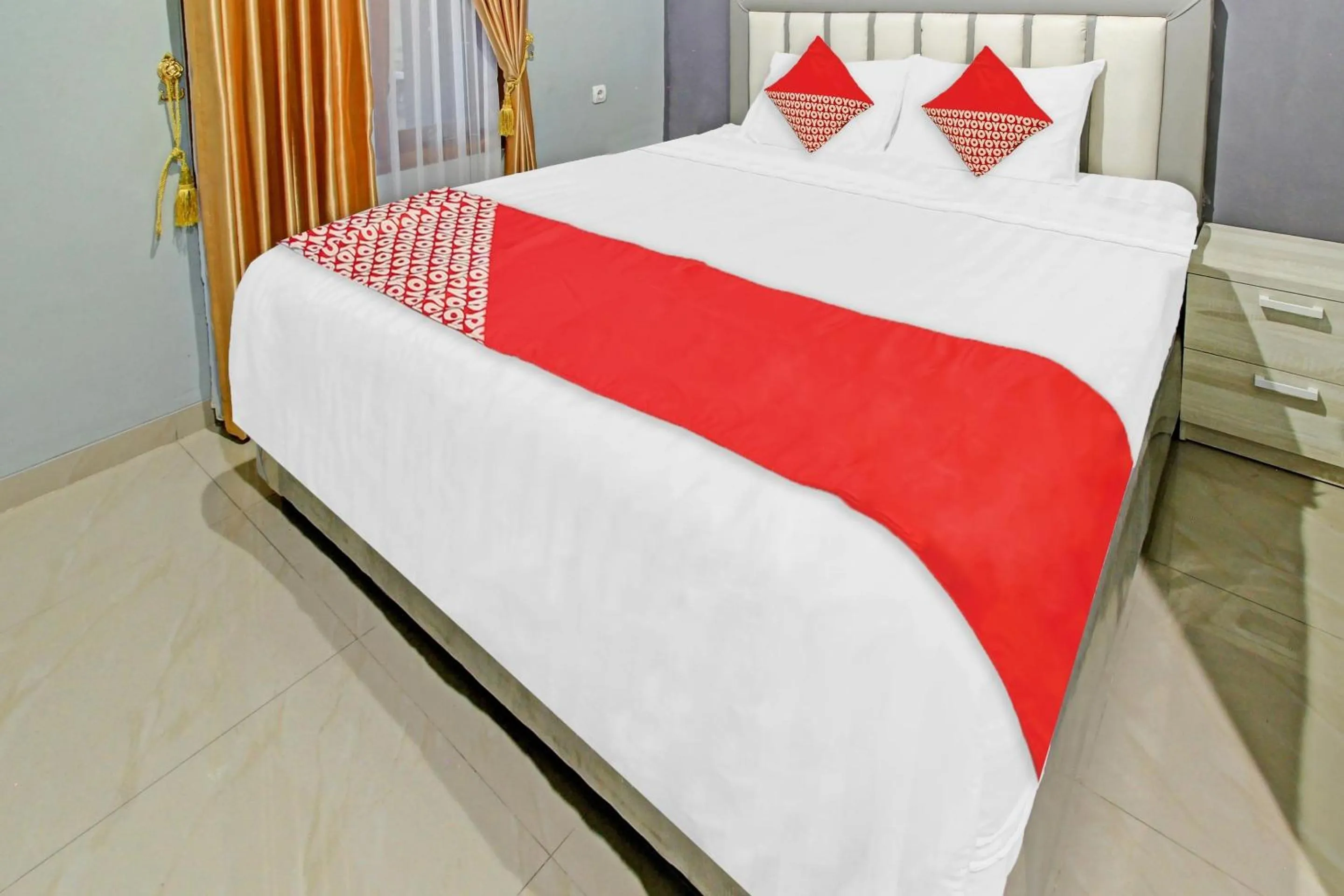 Bedroom, Bed in Hotel O Gm Guest House