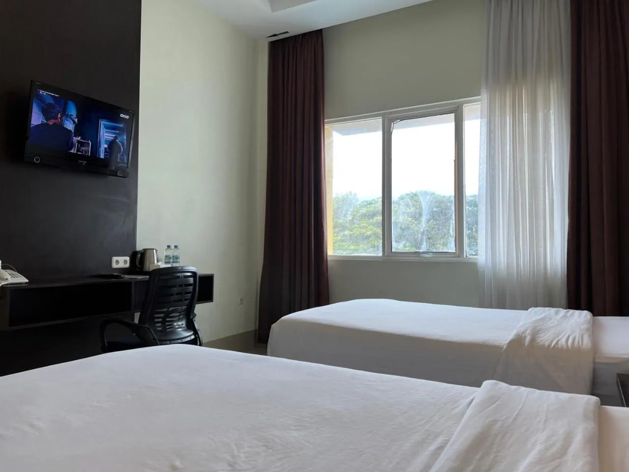 Bedroom, Bed in Kirei Hotel