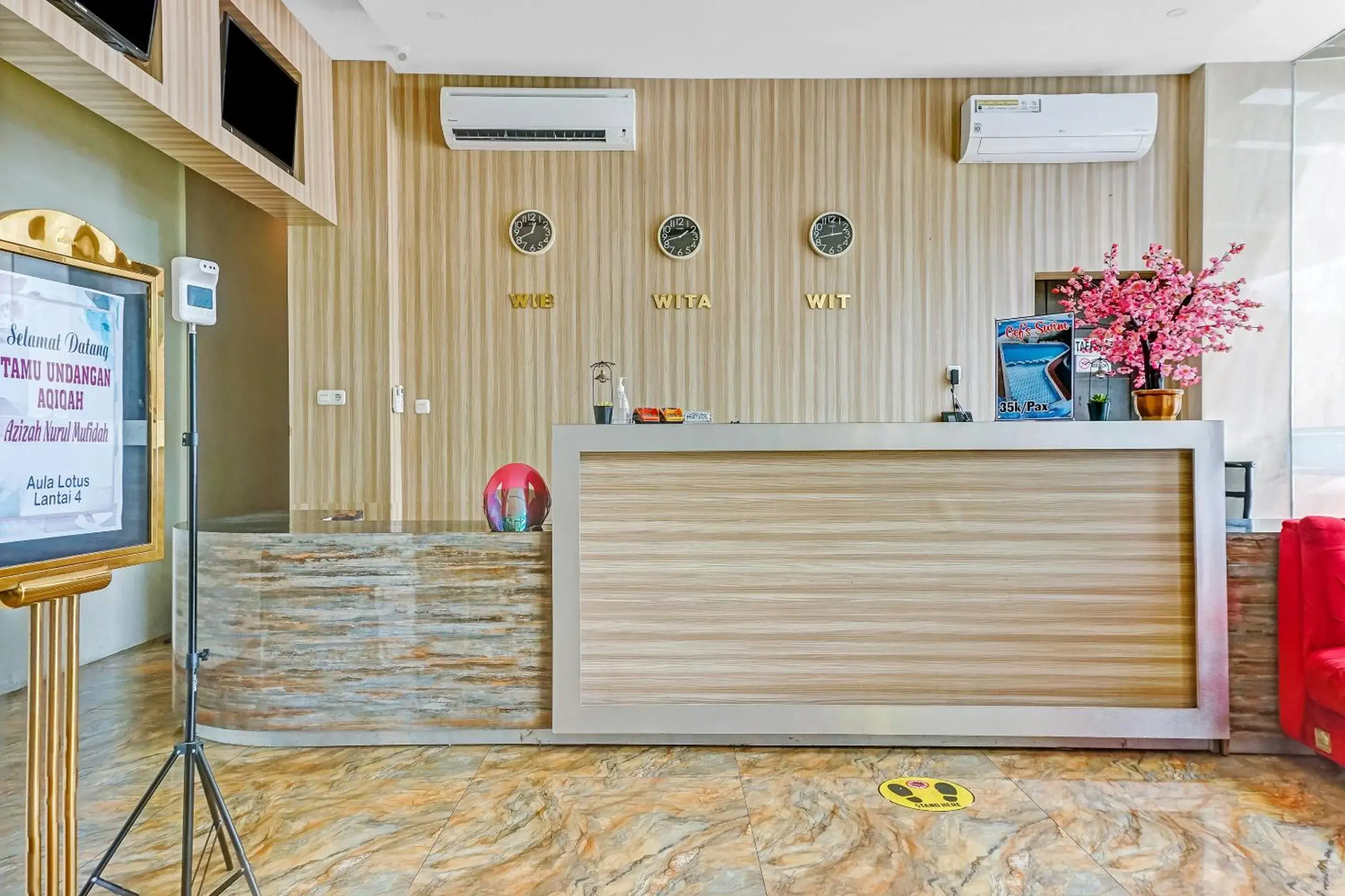 Lobby or reception in Kirei Hotel Lobby or reception in Kirei Hotel