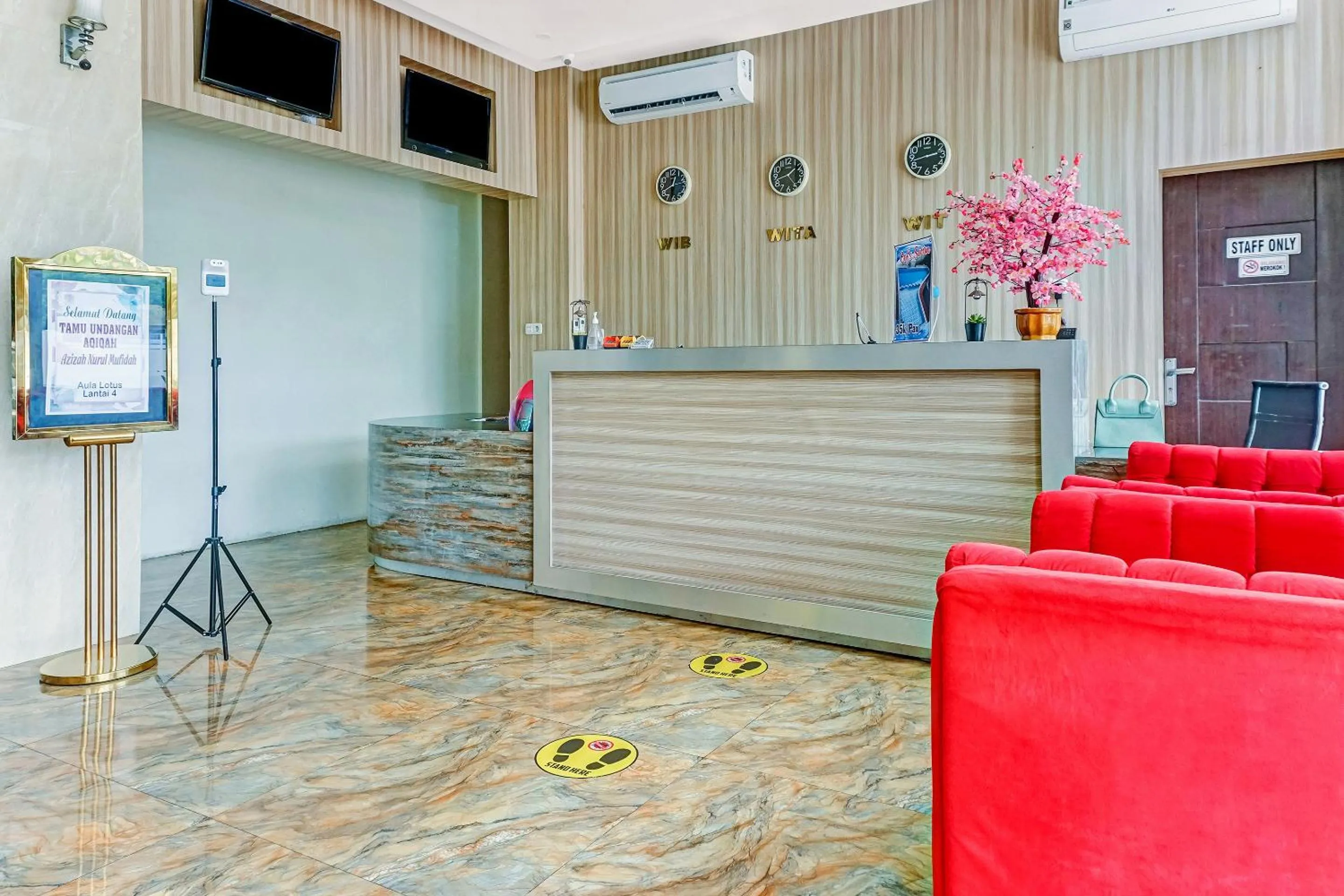 Lobby or reception in Kirei Hotel