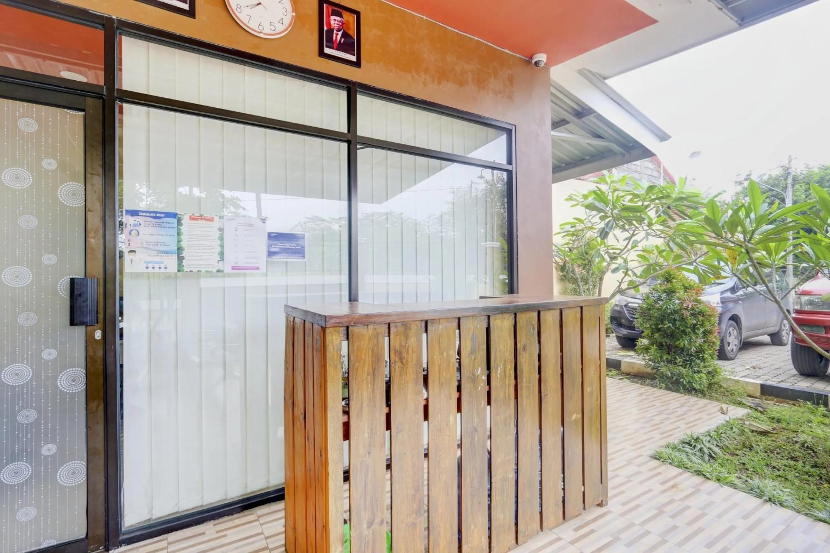 Lobby or reception in Hotel O D Kost In Kandri Semarang
