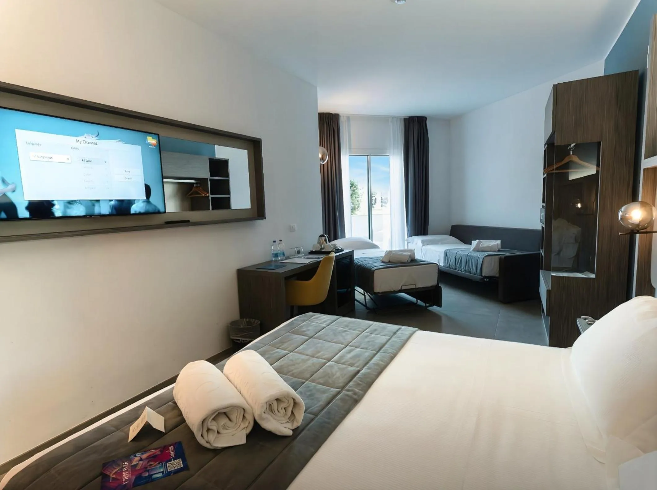 Bed in Resort La Battigia Beach & Spa