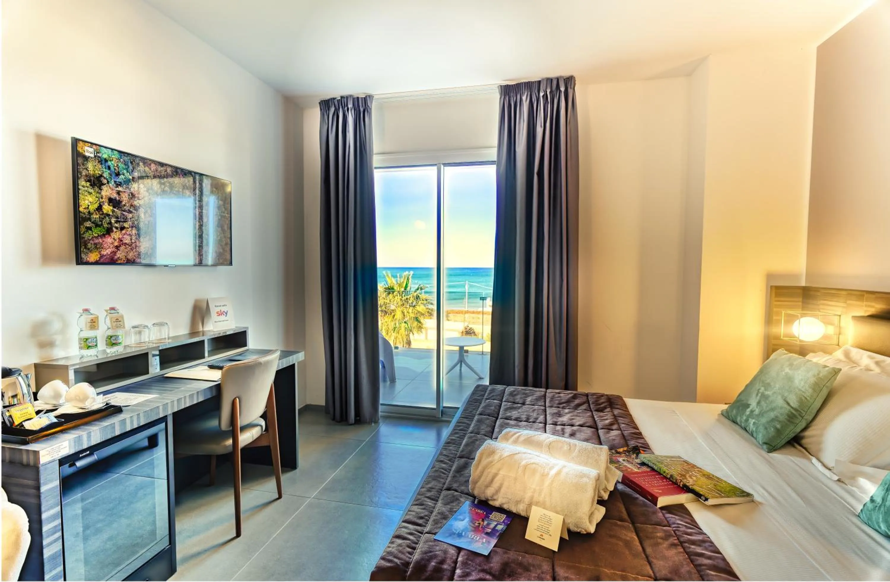 Bed in Resort La Battigia Beach & Spa